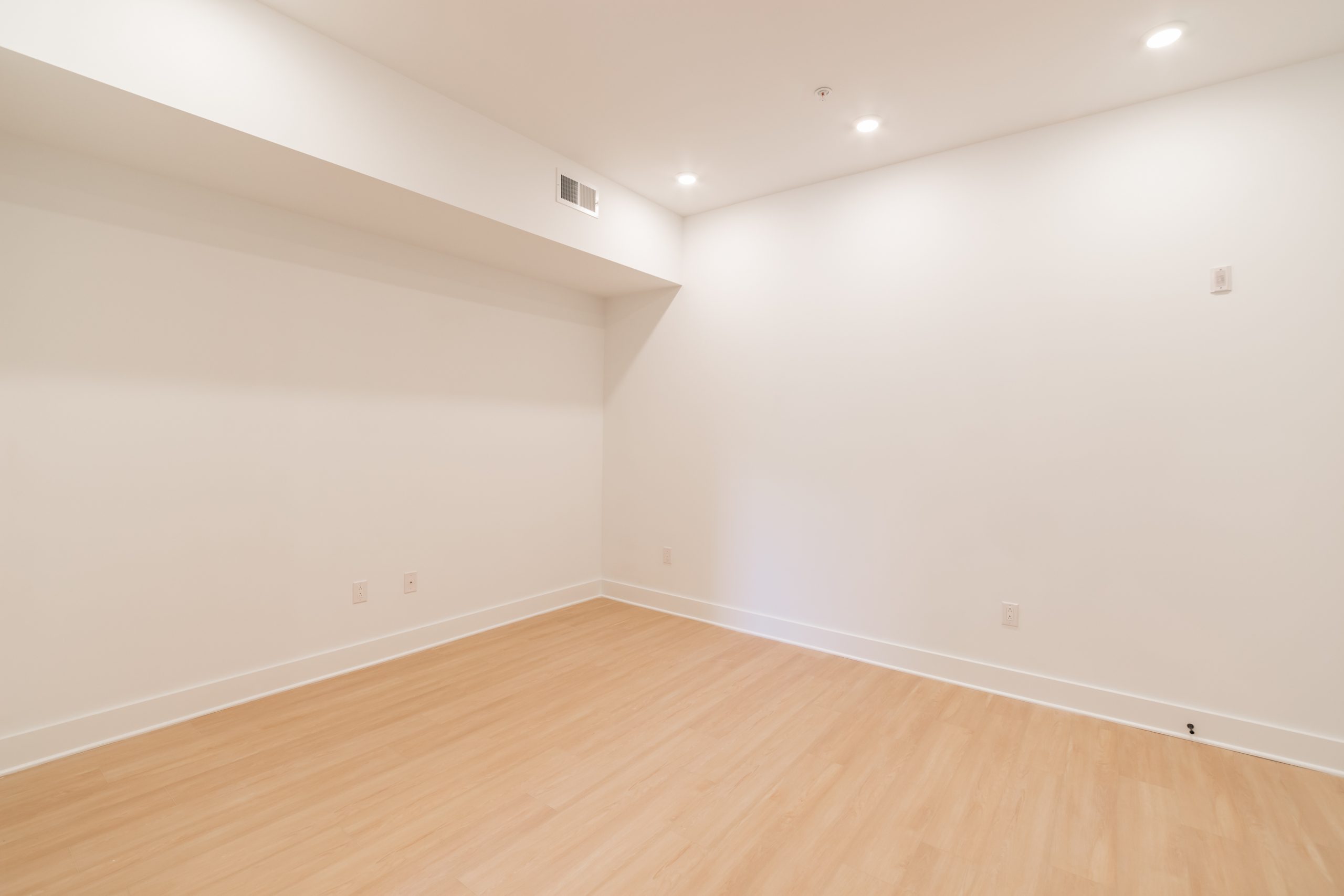 4408 Lancaster Ave_Units 302_-04