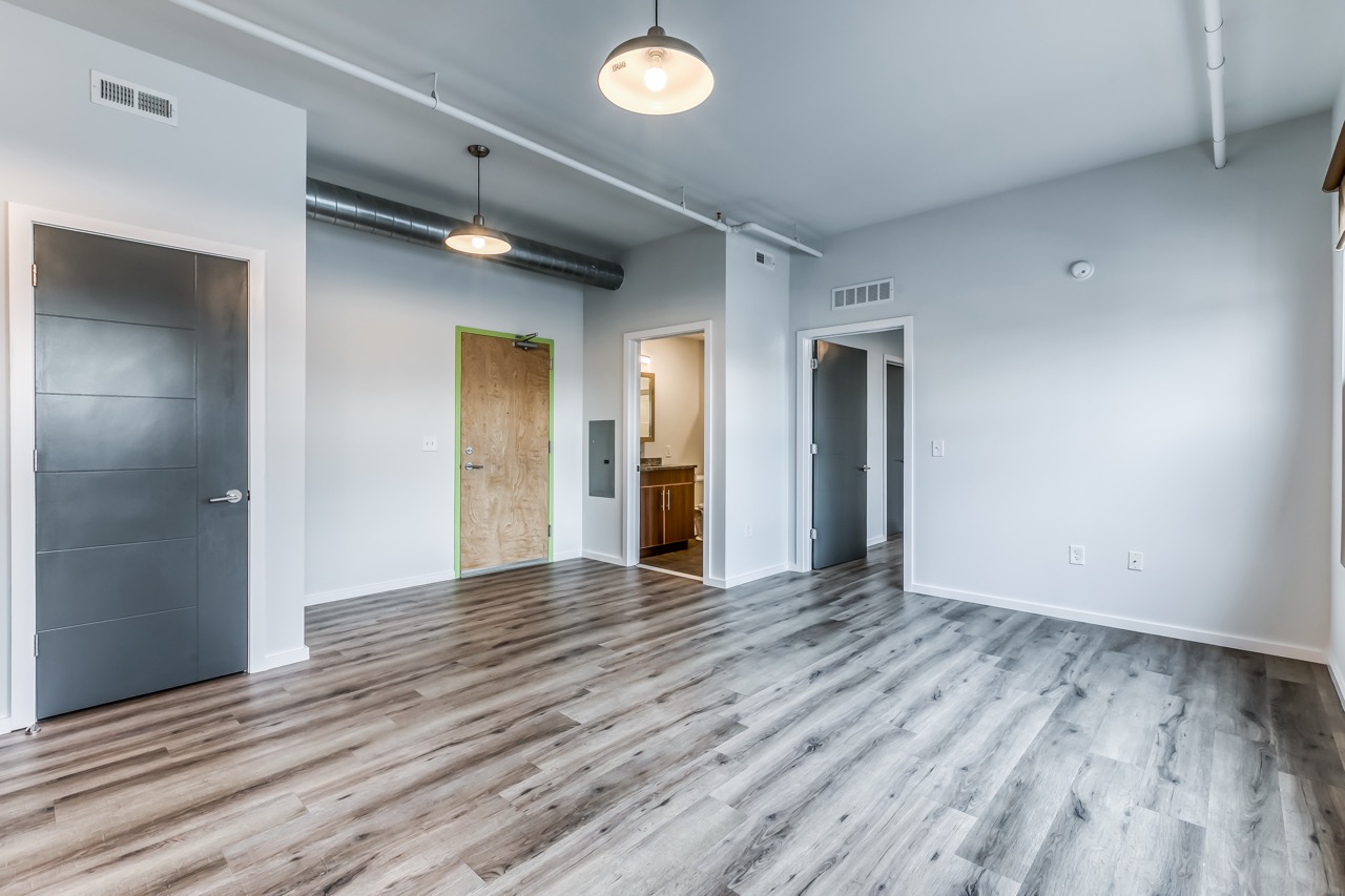 4800 Brown St Unit 405-10 Large