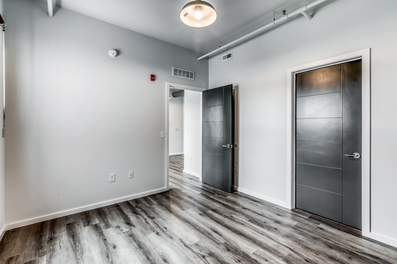 4800 Brown St Unit 405-19 Large
