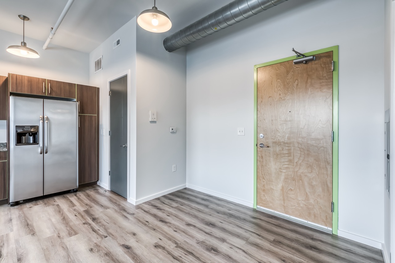 4800 Brown St Unit 405-6 Large