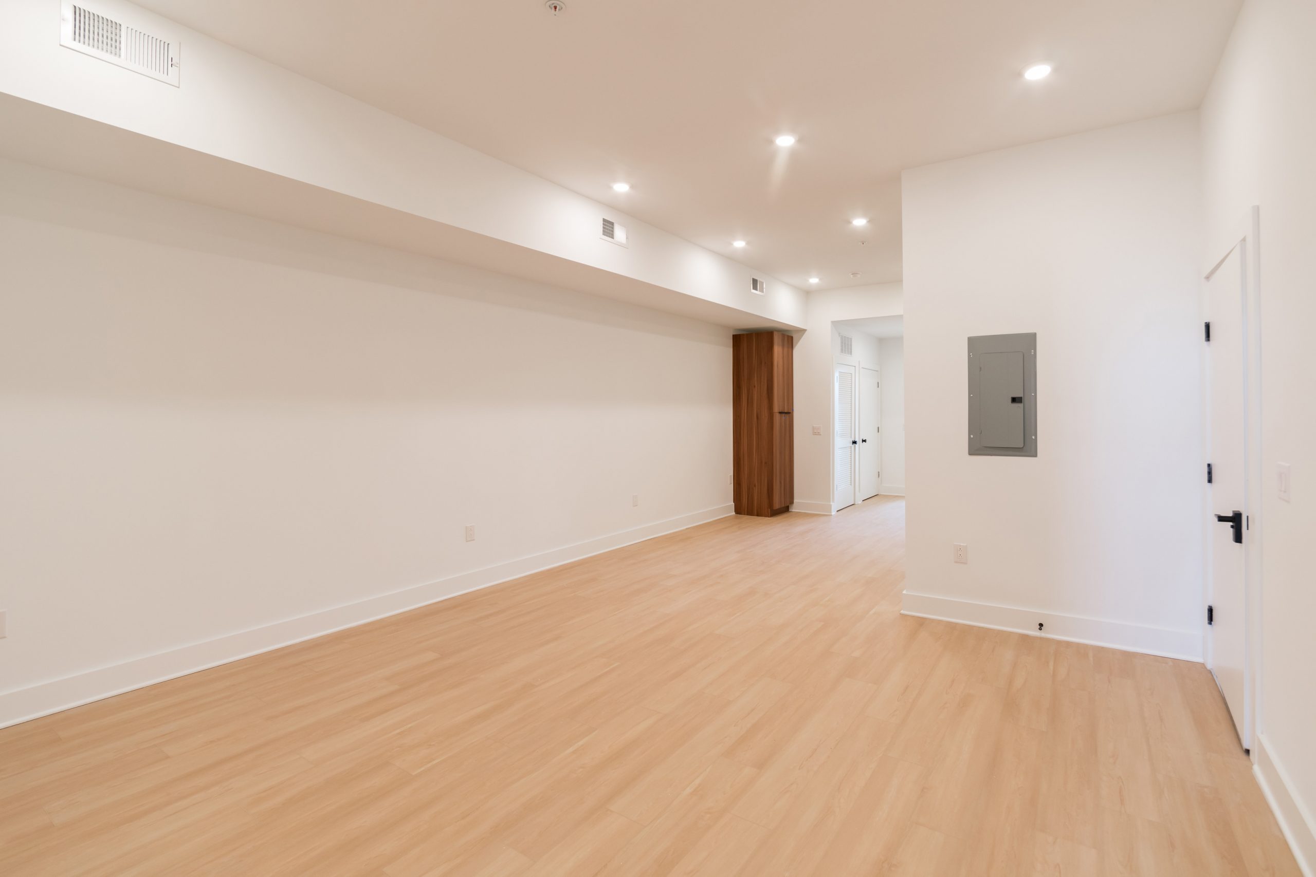 4408 Lancaster Ave_Units 301_-05