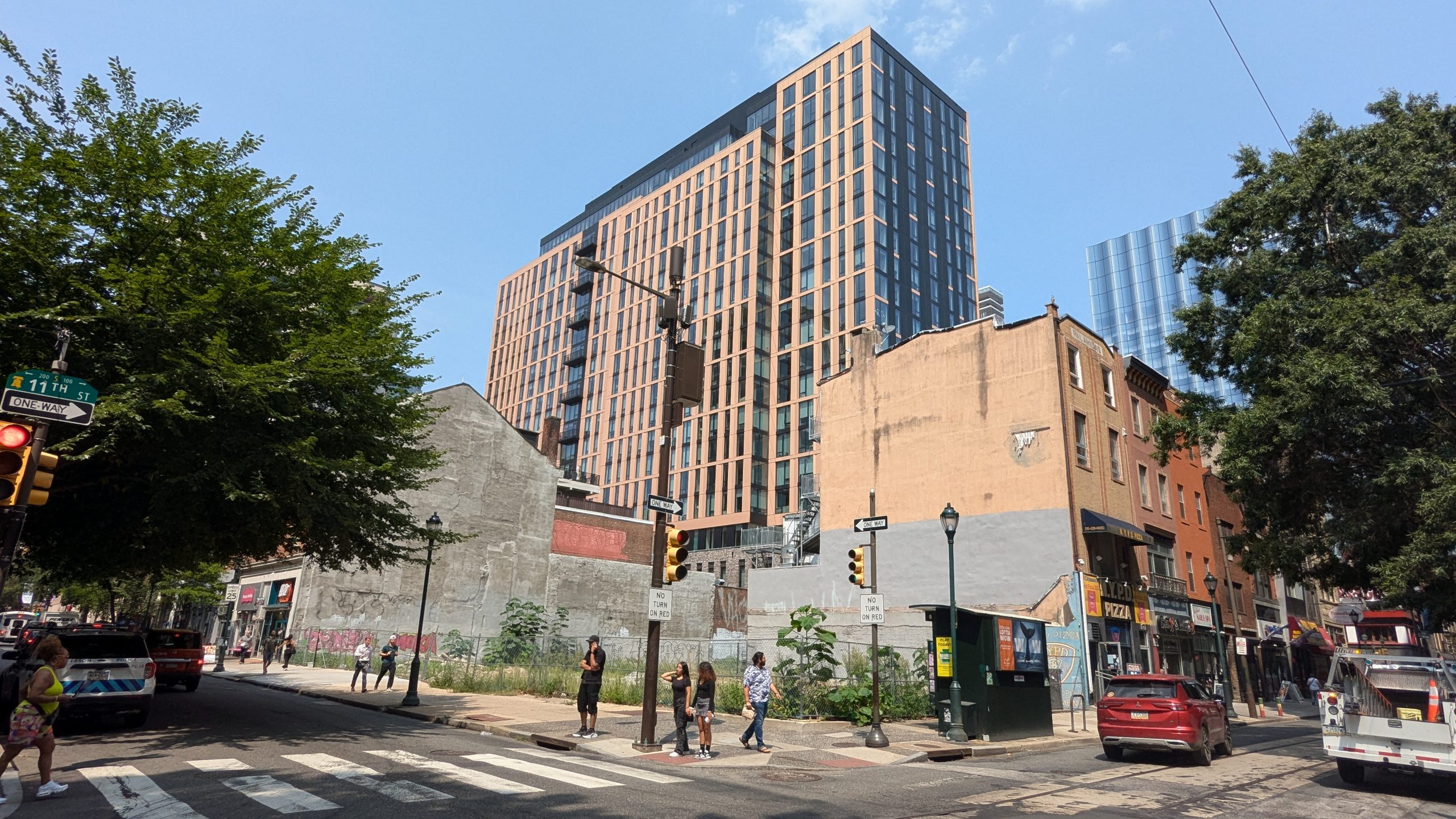 PXL_20240816_161156130