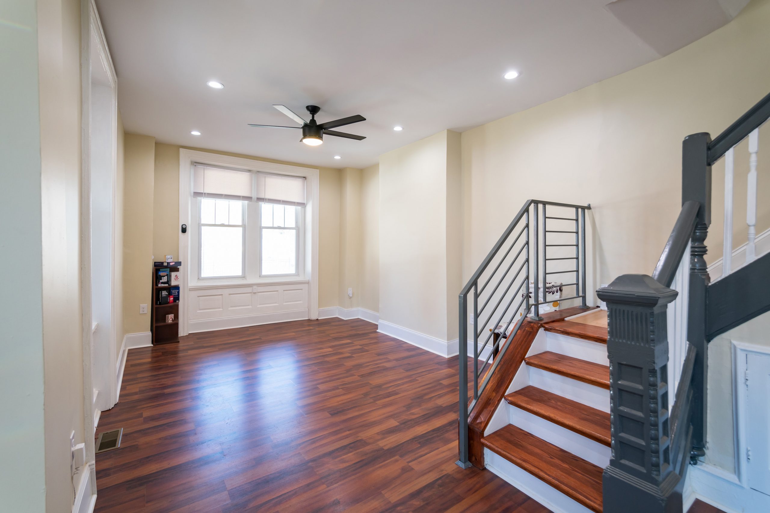 5426 W Jefferson St_-02