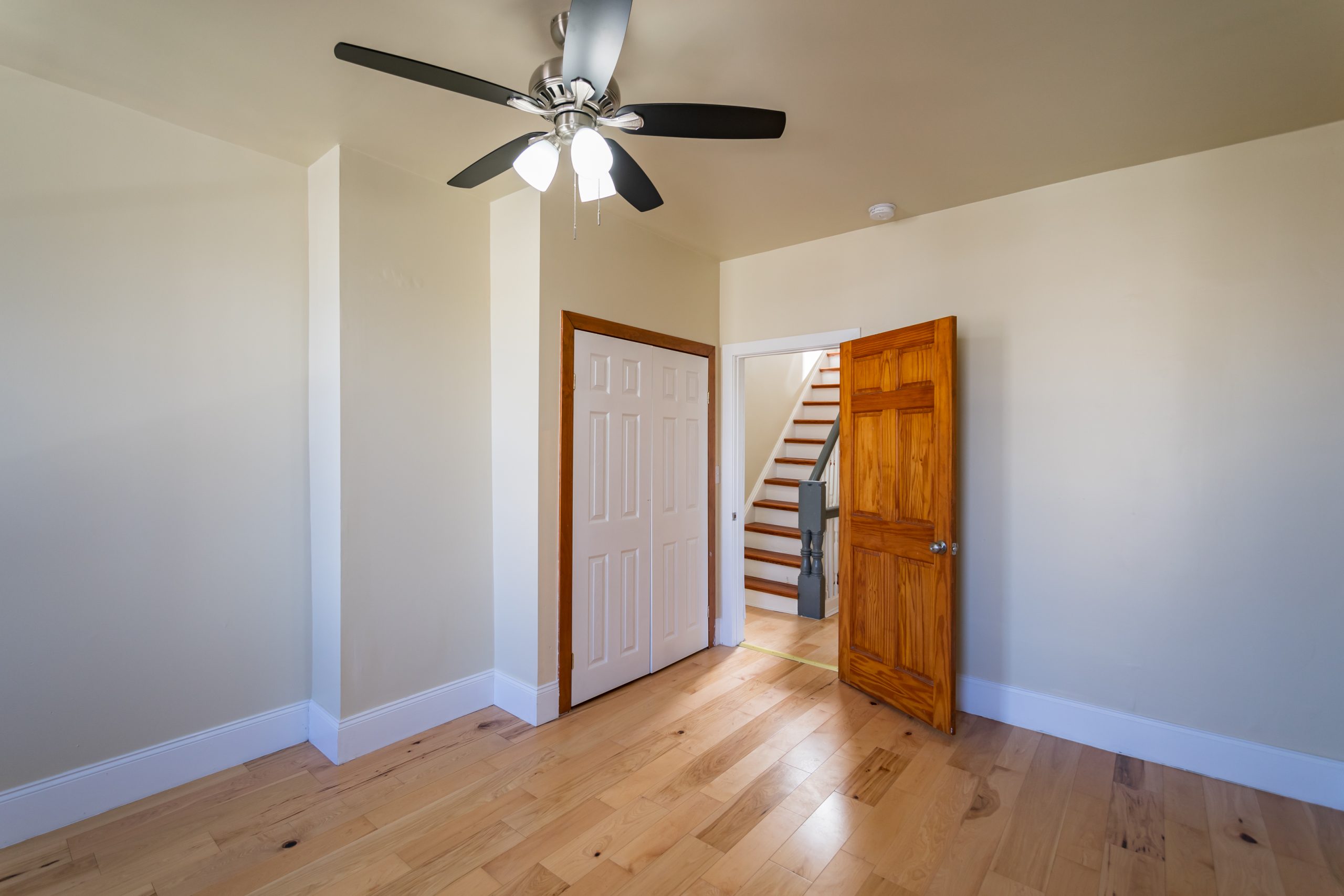 5426 W Jefferson St_-19