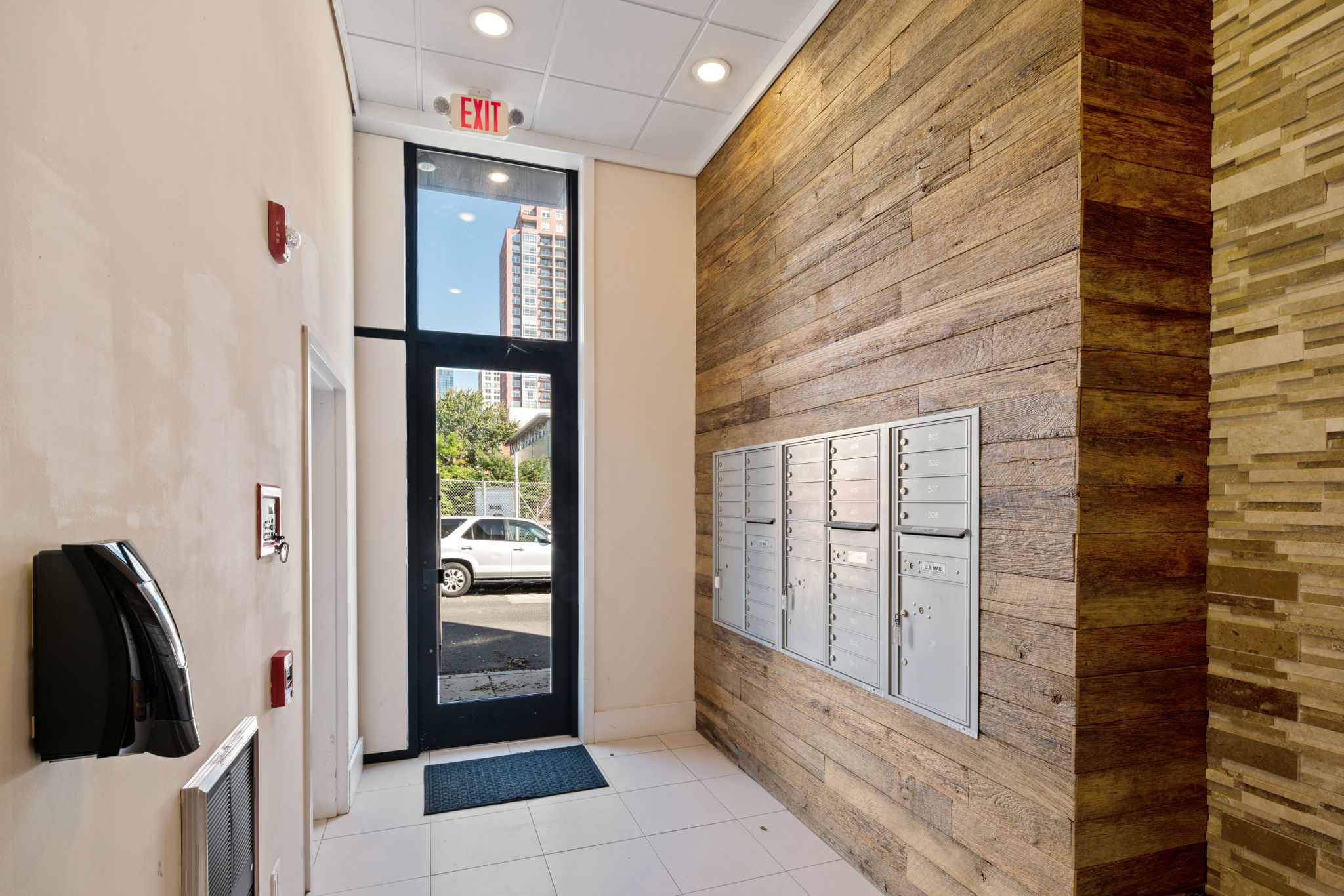 1430 South St Common Areas-Full-2