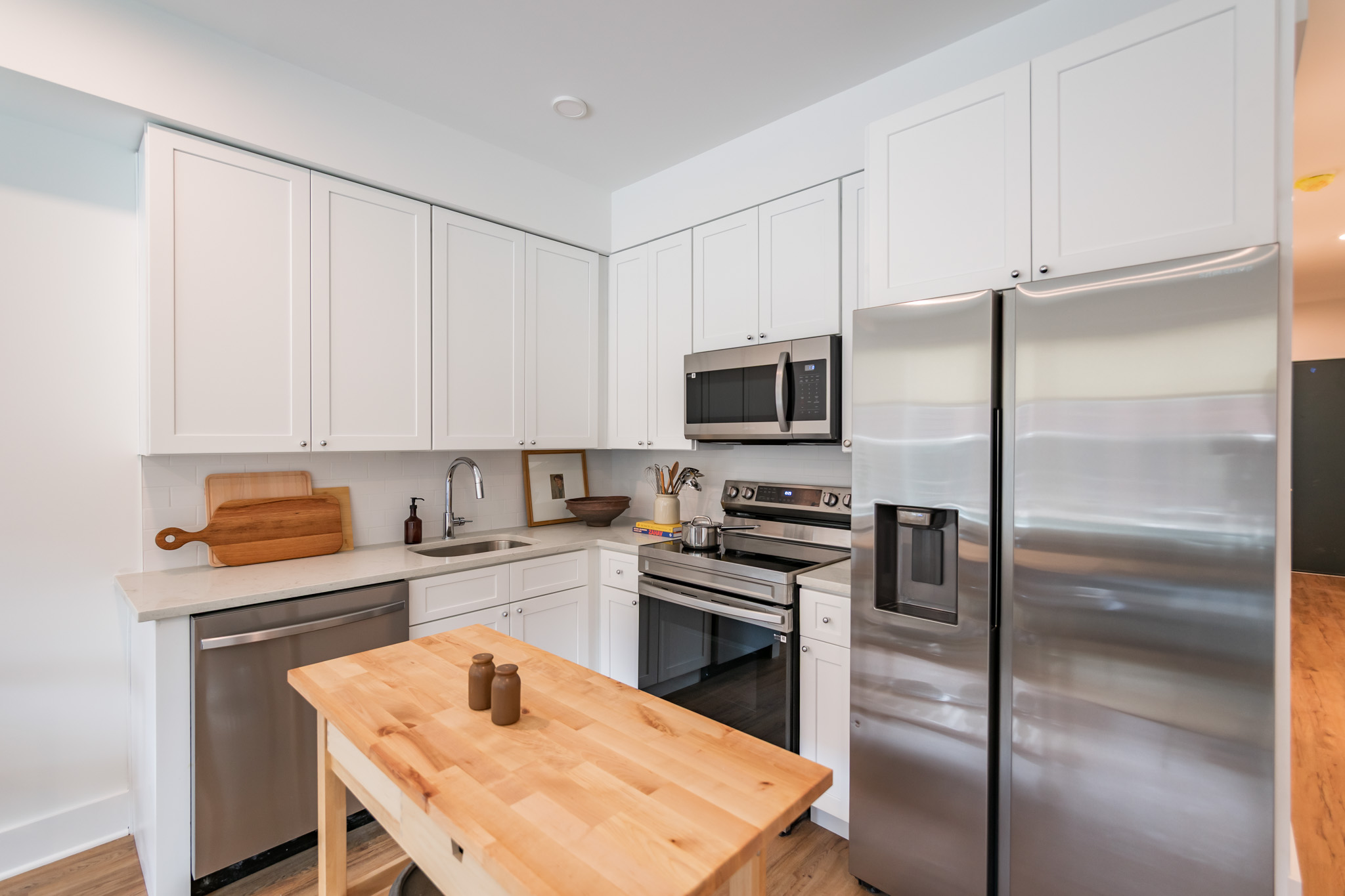 2101 Washington Ave_Unit 18 (Staged)_ (4)