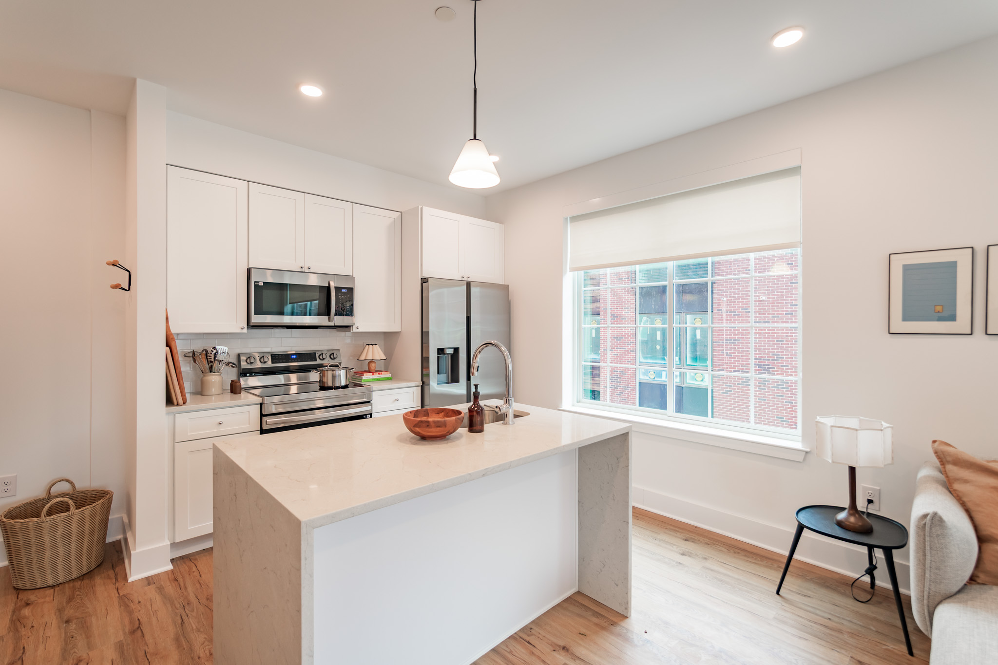 2101 Washington Ave_Unit 222 (Staged)_-03