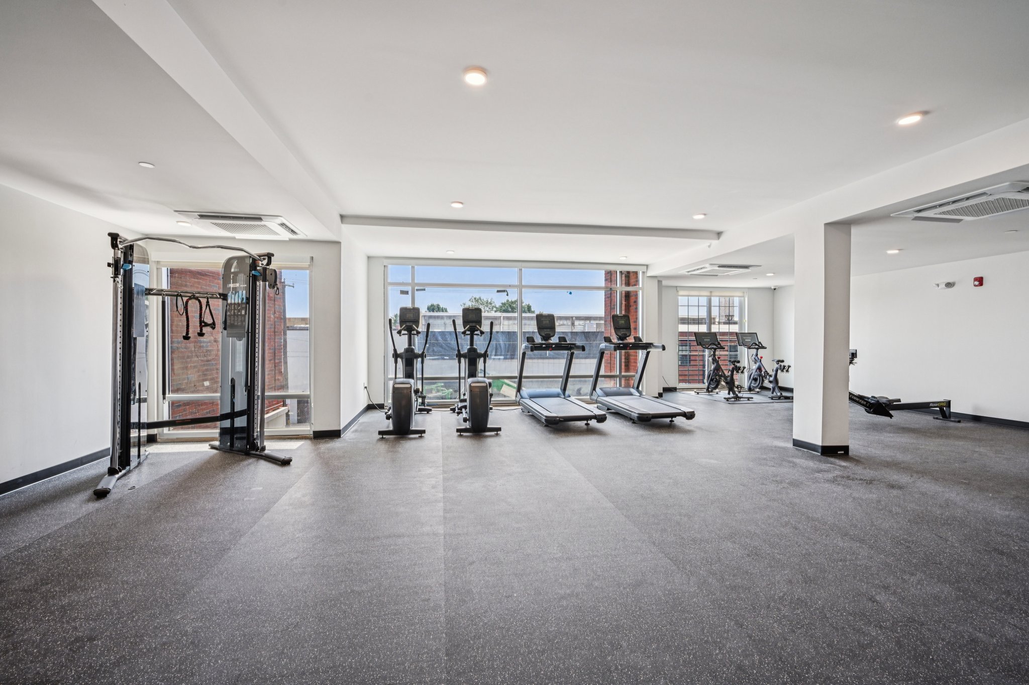 51-web-or-mls-Washington-Ave-0506-906