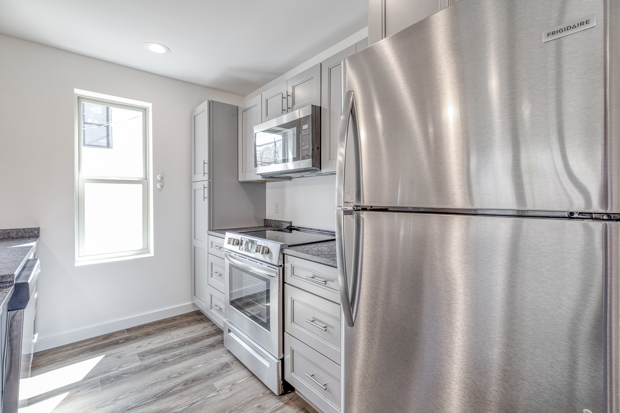 751 N 43rd St Unit 201 Final-15