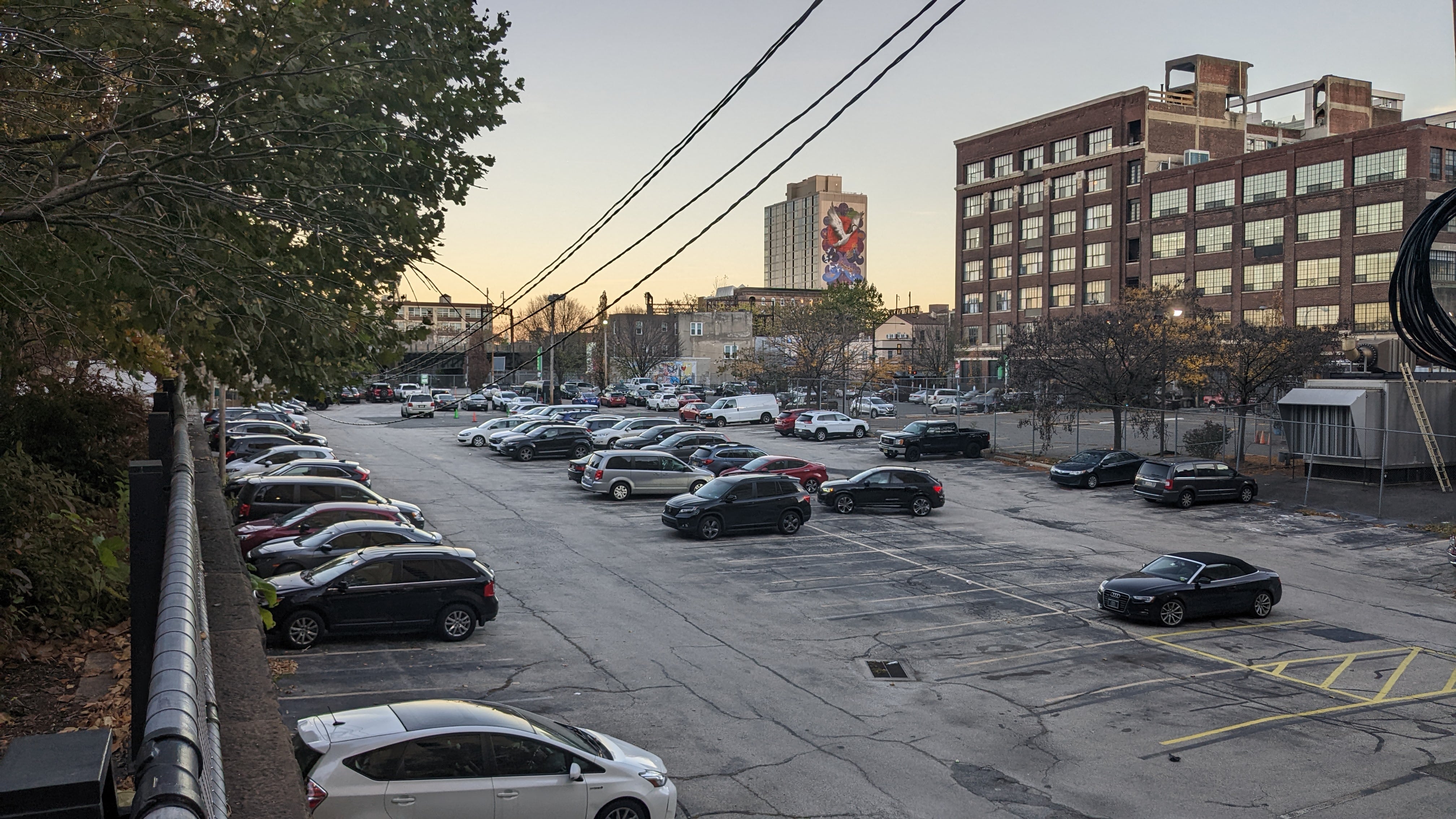 PXL_20221108_214122939-min