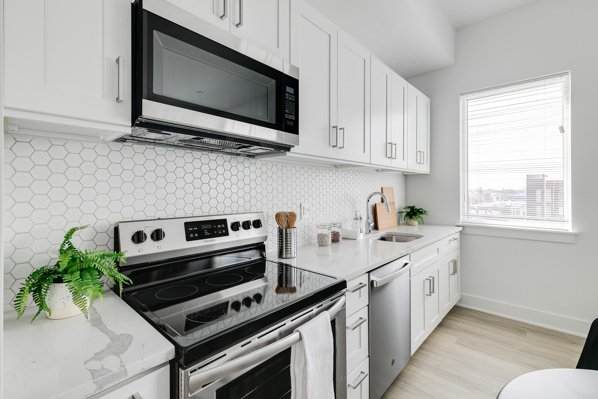 2201 Washington Avenue #414 Final-11