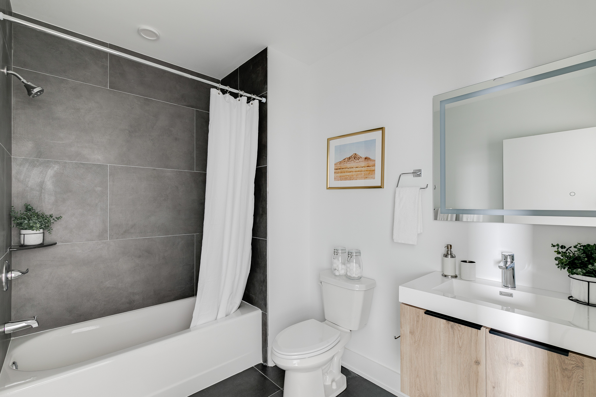 2201 Washington Avenue #414 Final-12