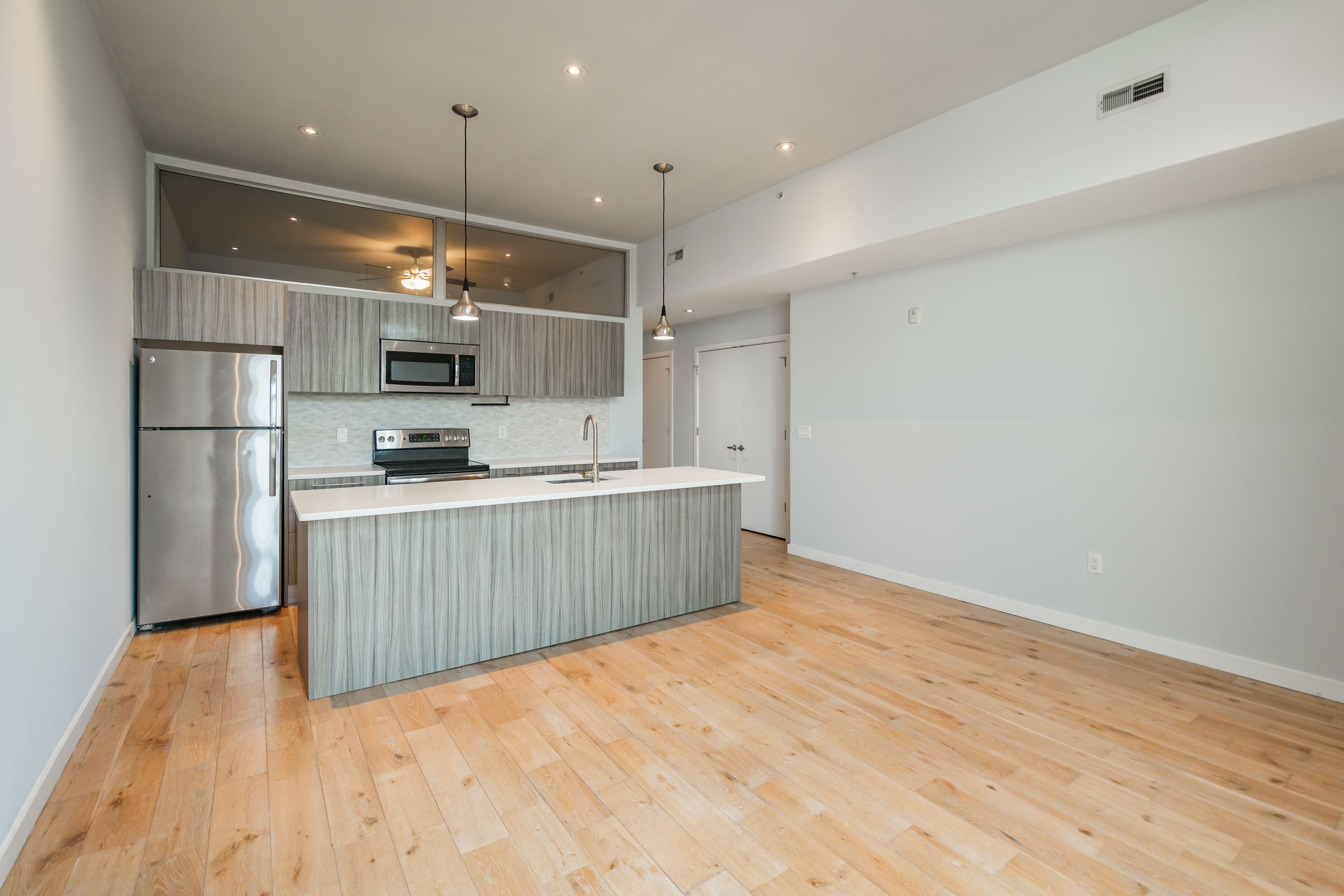 412 S 13th St_Unit 604_-3