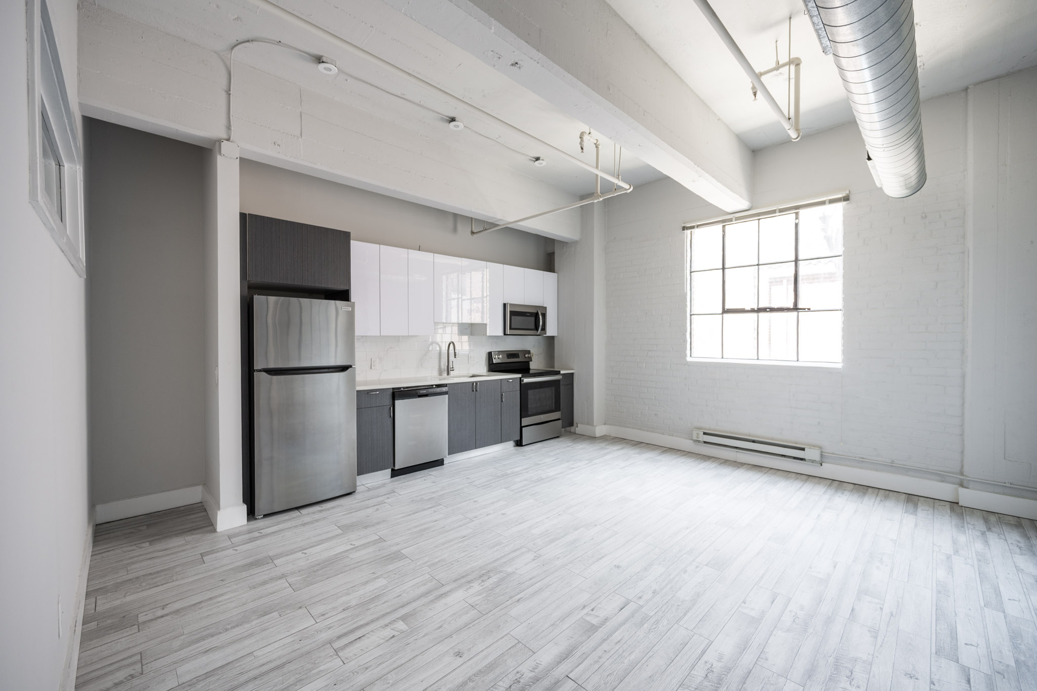 412 S 13th St_Unit 208_-1