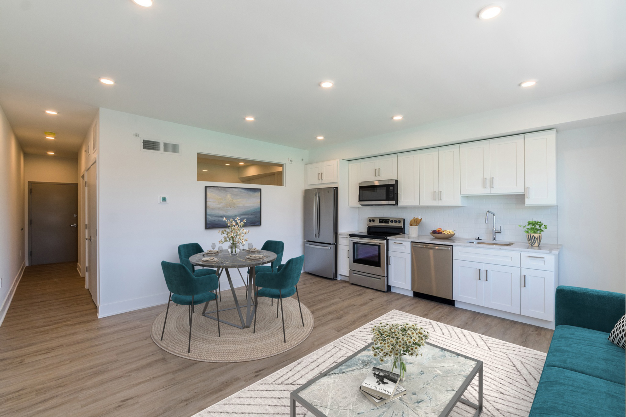 1756315972439264259_1756315972439264259_1201_403_2_mls