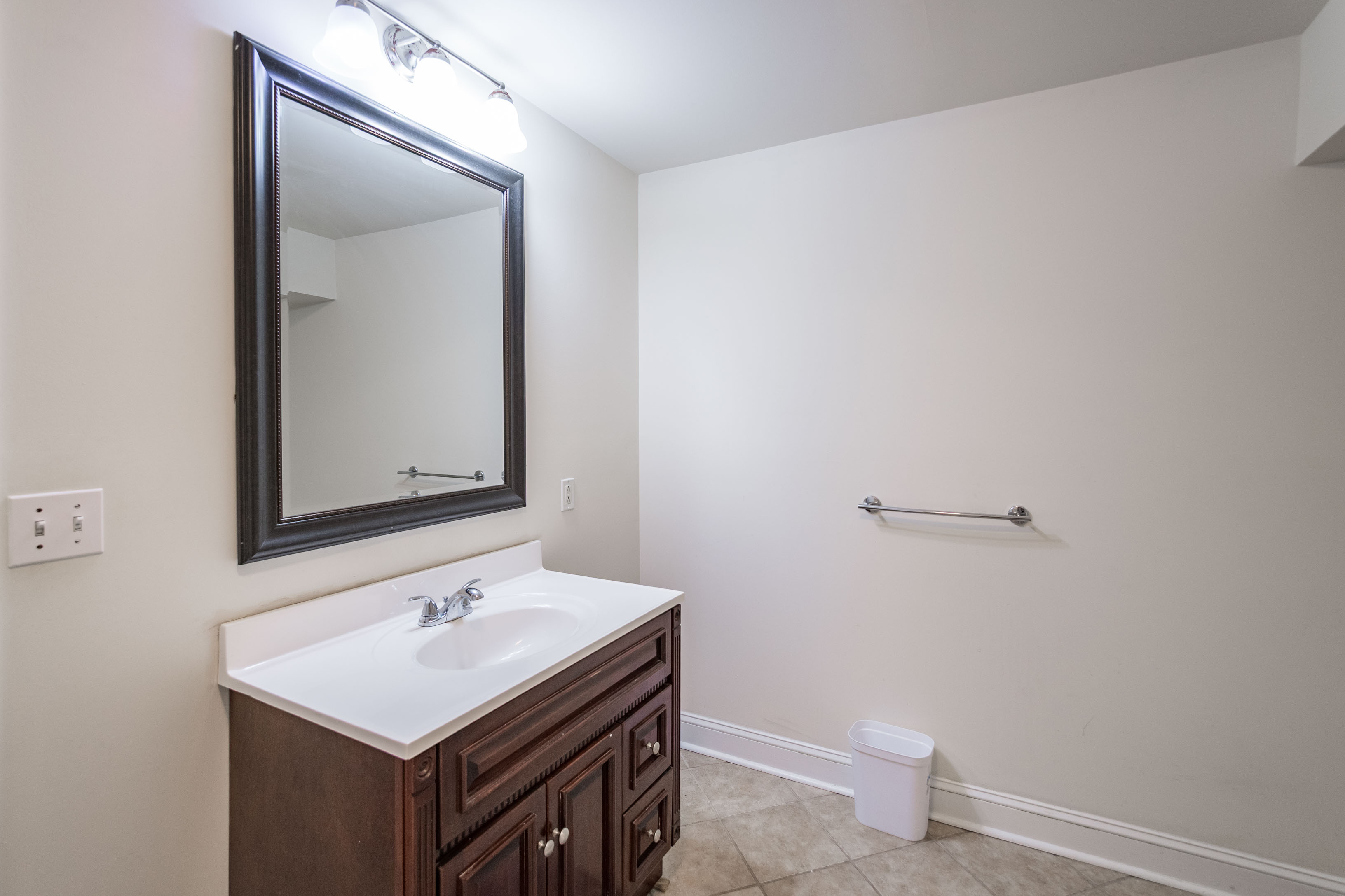 2236 Christian St_-18