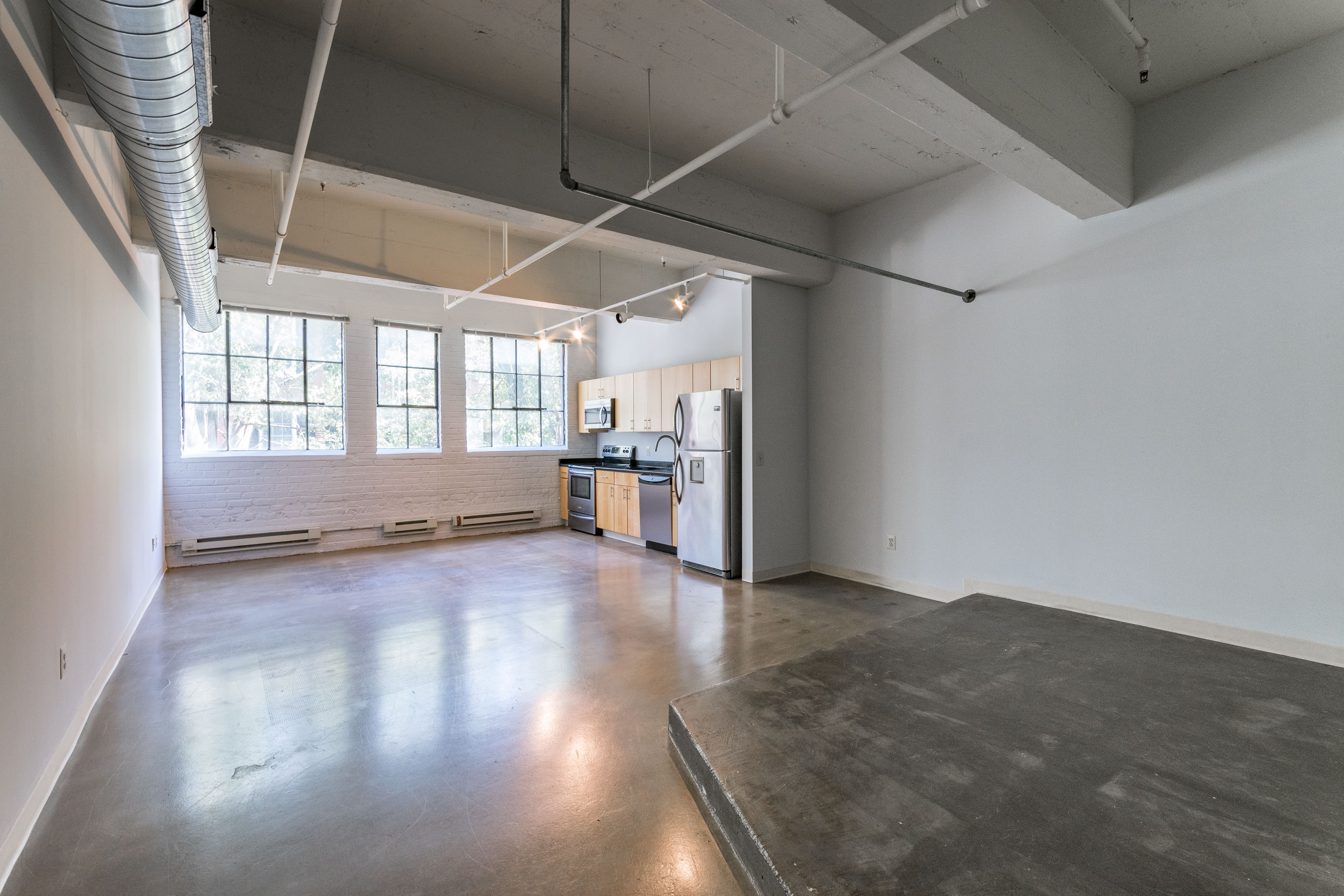 412 S 13th St _Unit 204_-1