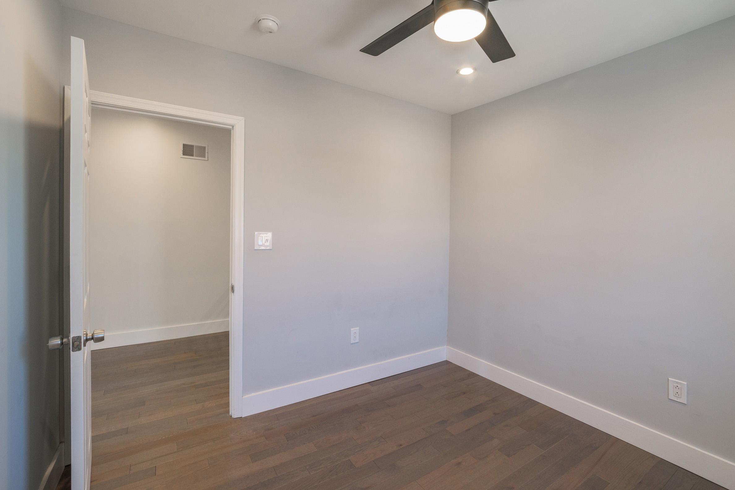 1214 S 21st St_ (24)