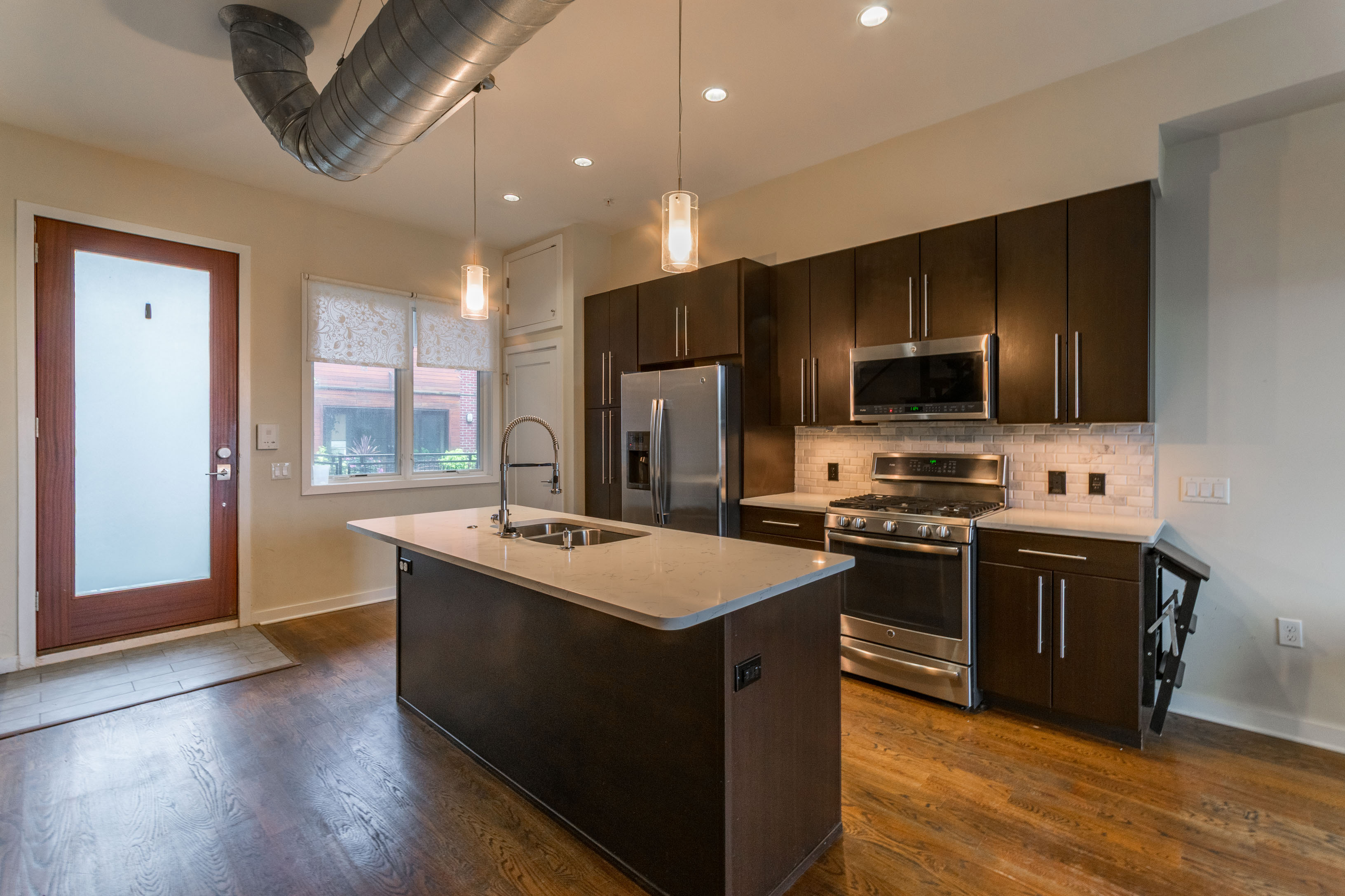 1247 E Columbia Ave_Unit 29_-04