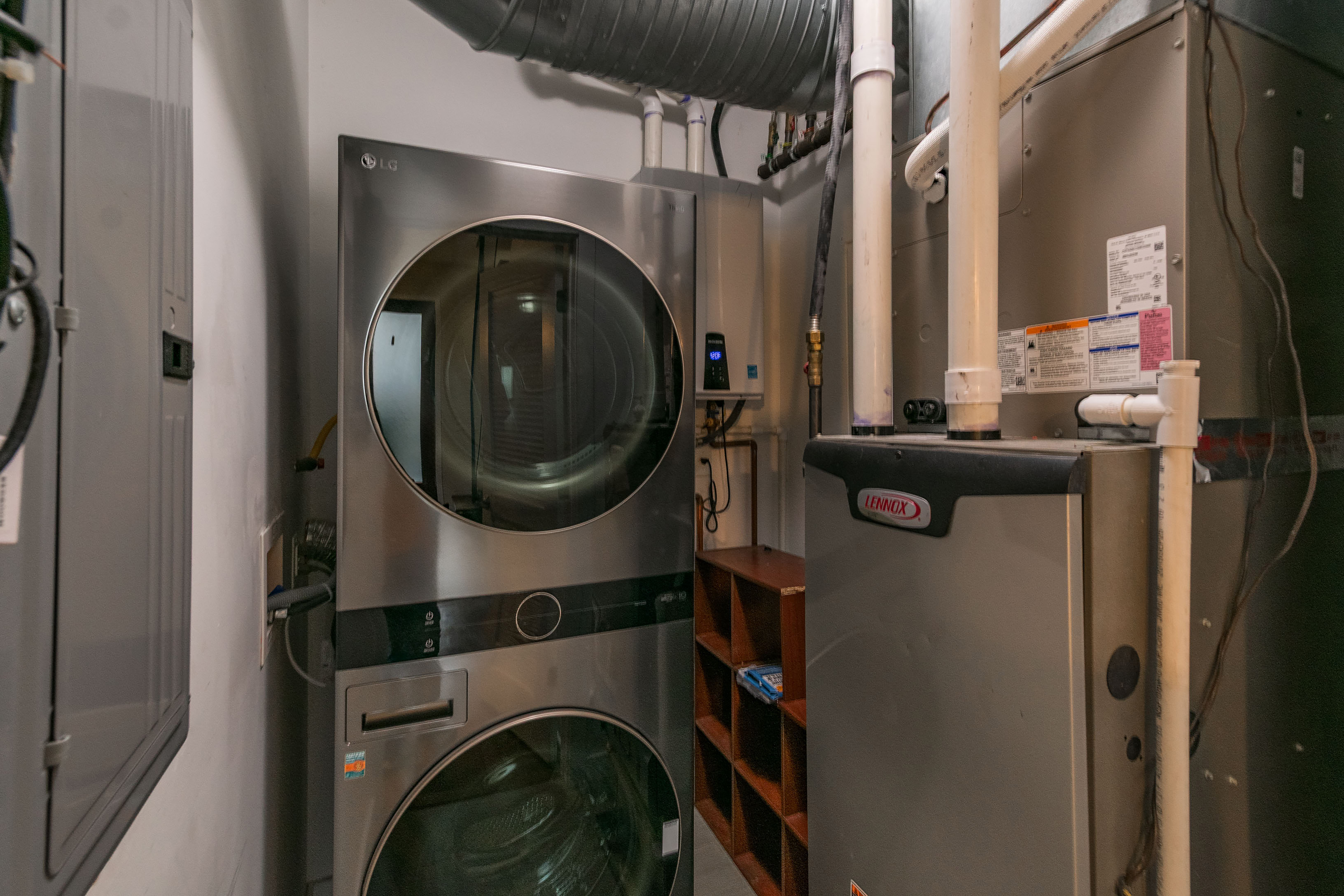 1247 E Columbia Ave_Unit 29_-09