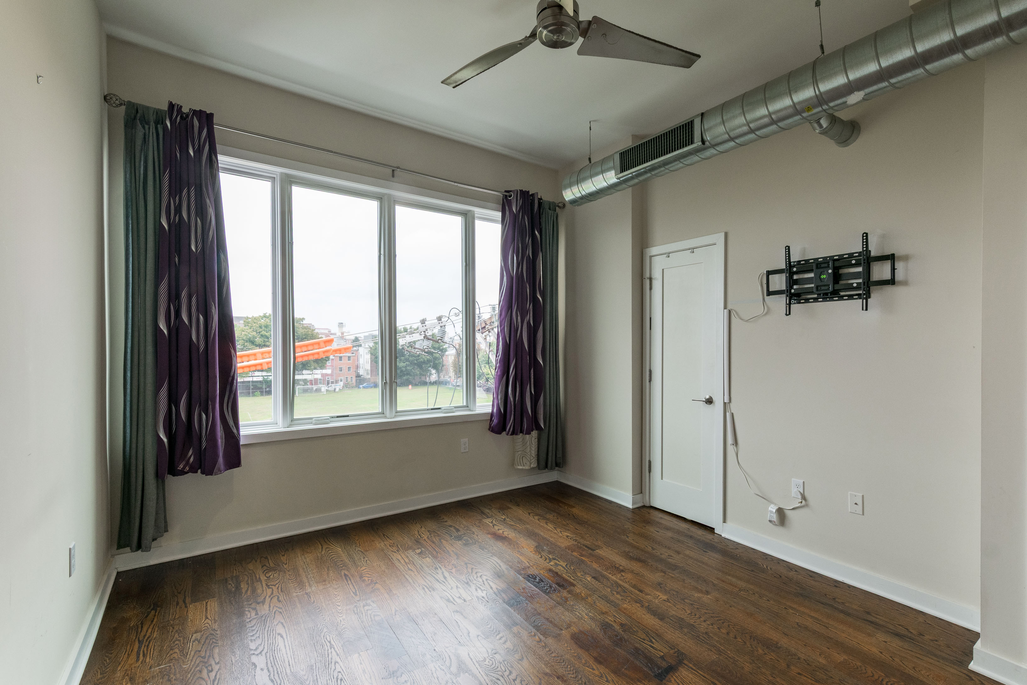 1247 E Columbia Ave_Unit 29_-11