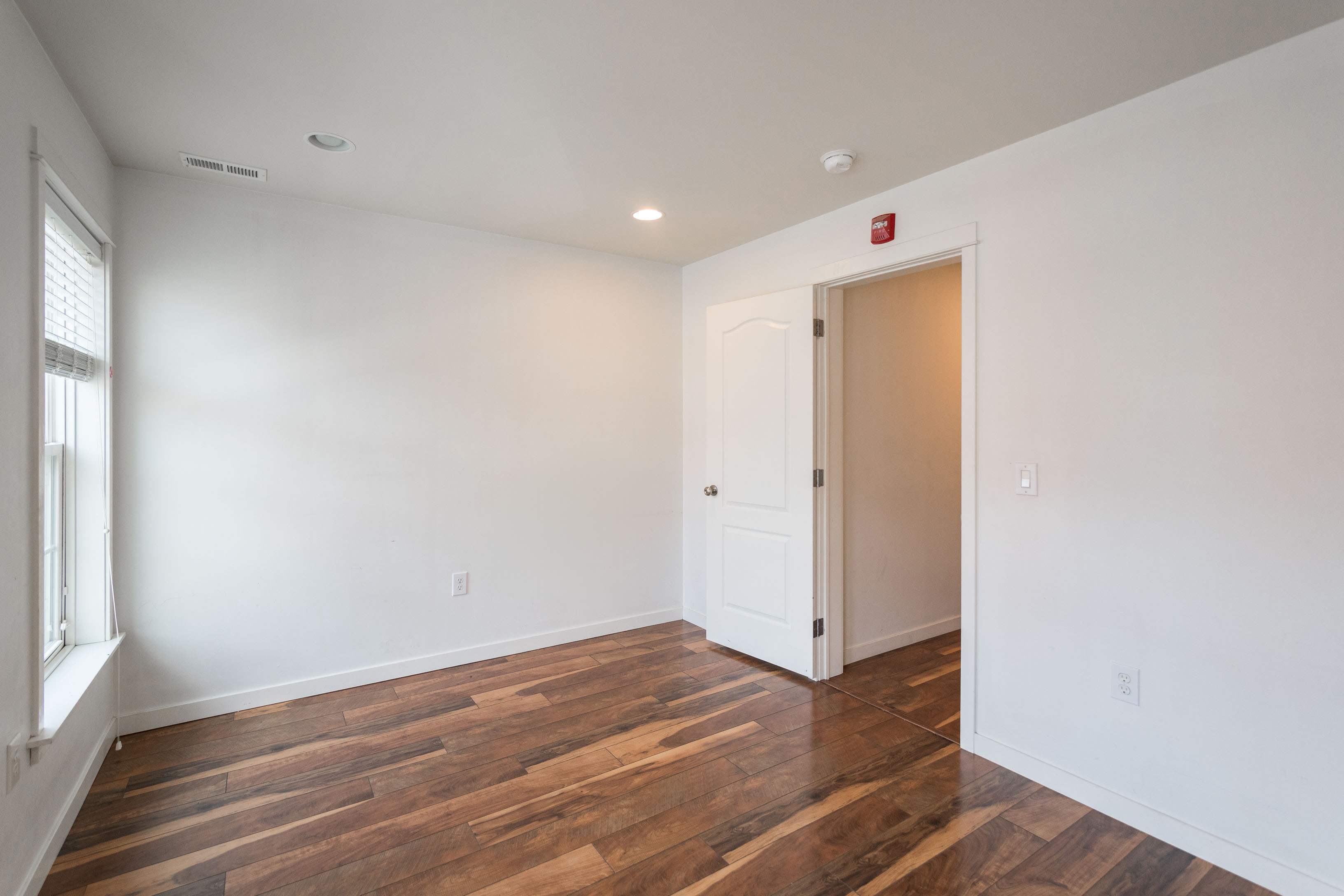 132 S 46th St,_Unit B_-11