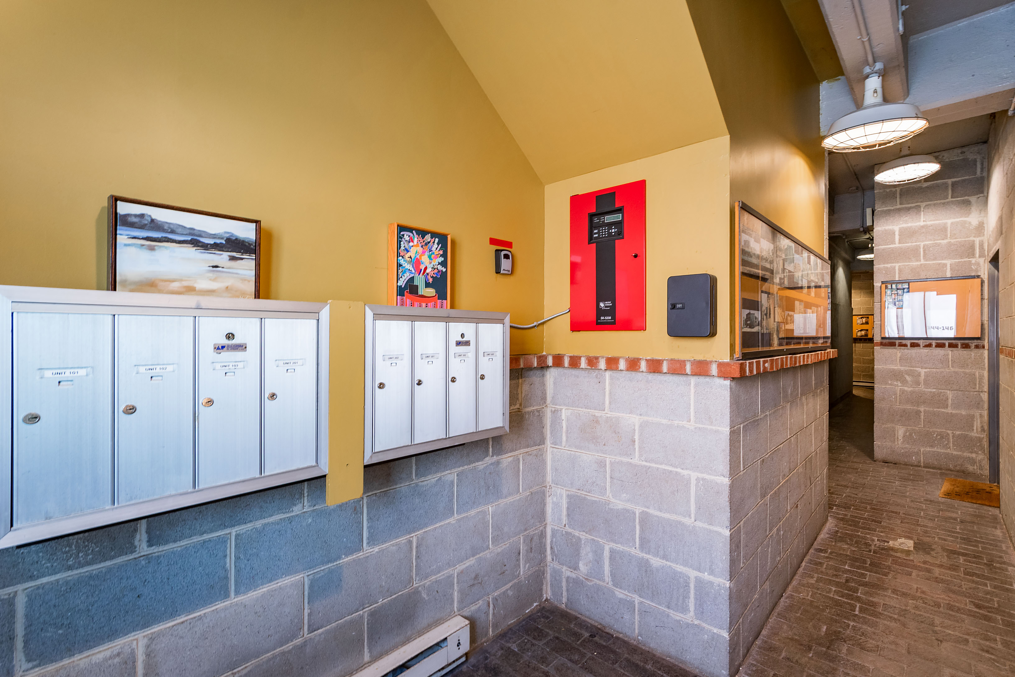 144 W Laurel St_Unit 302_ (15)