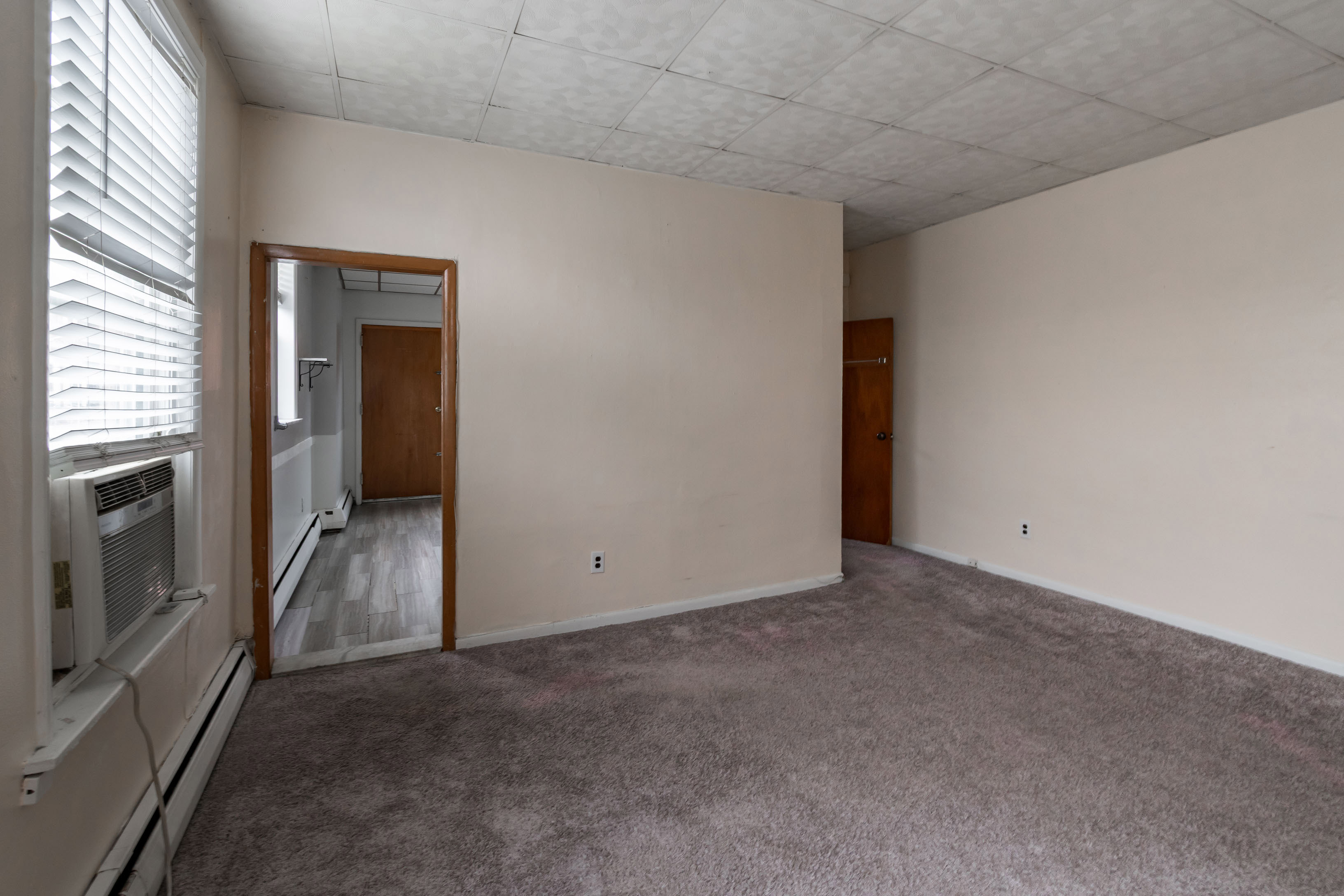 1325 W Porter St_Upper_-04