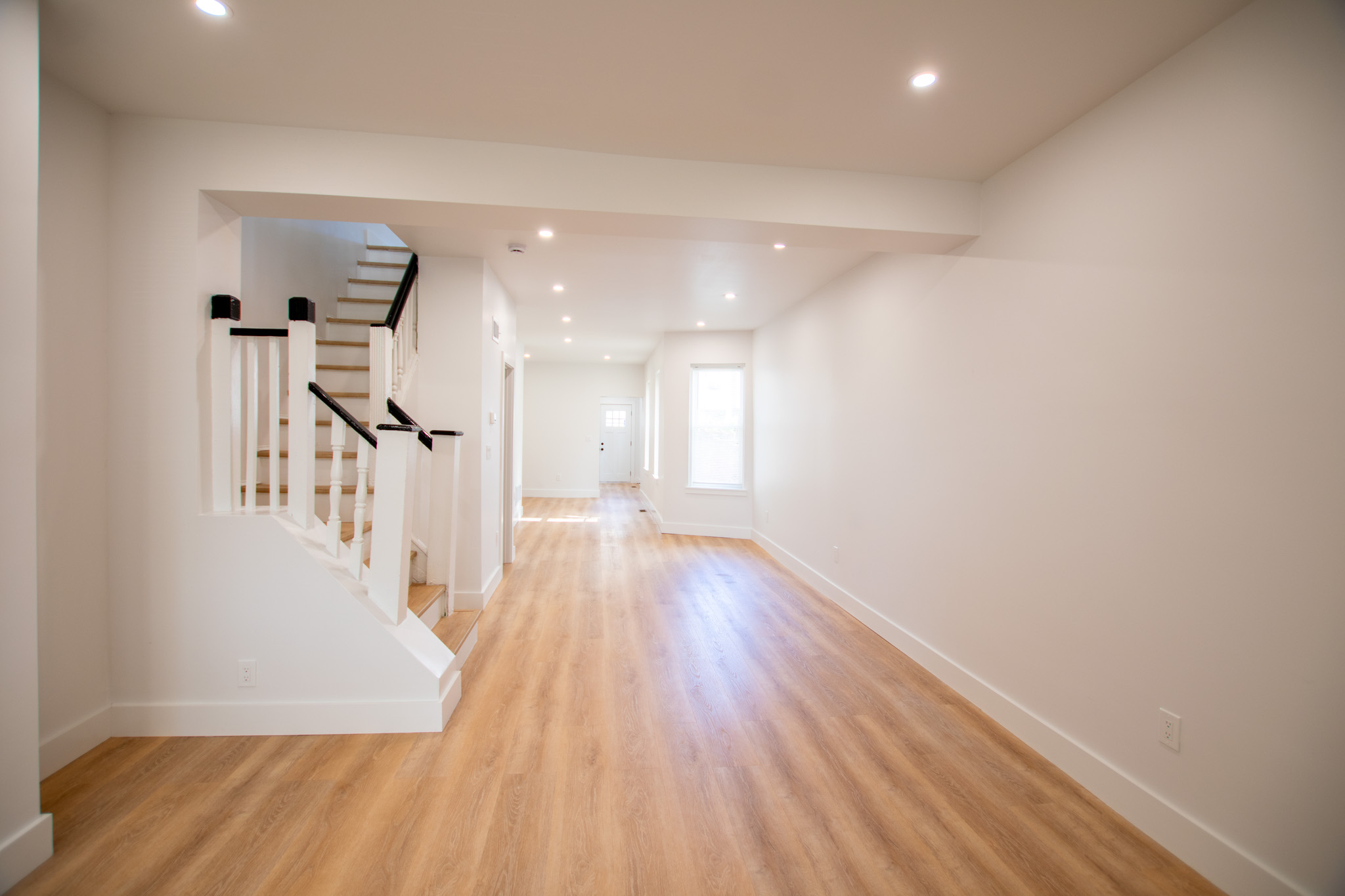 1644_Point_Breeze_Ave-02