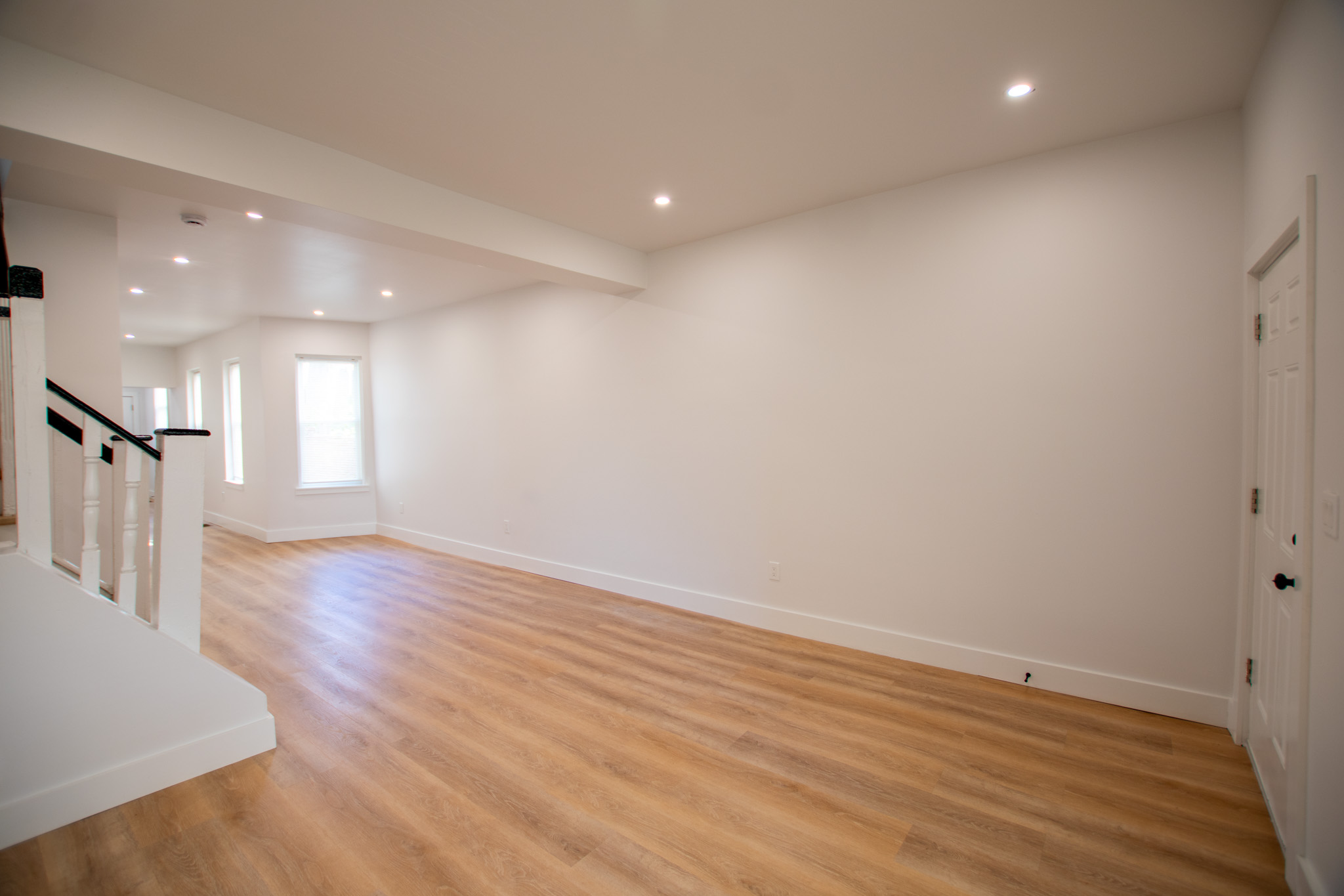 1644_Point_Breeze_Ave-03