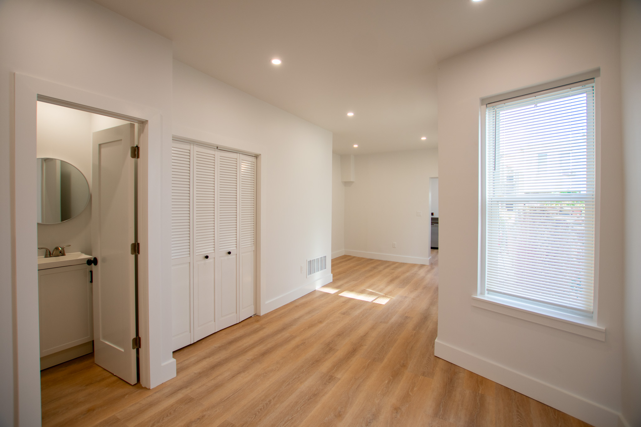 1644_Point_Breeze_Ave-05