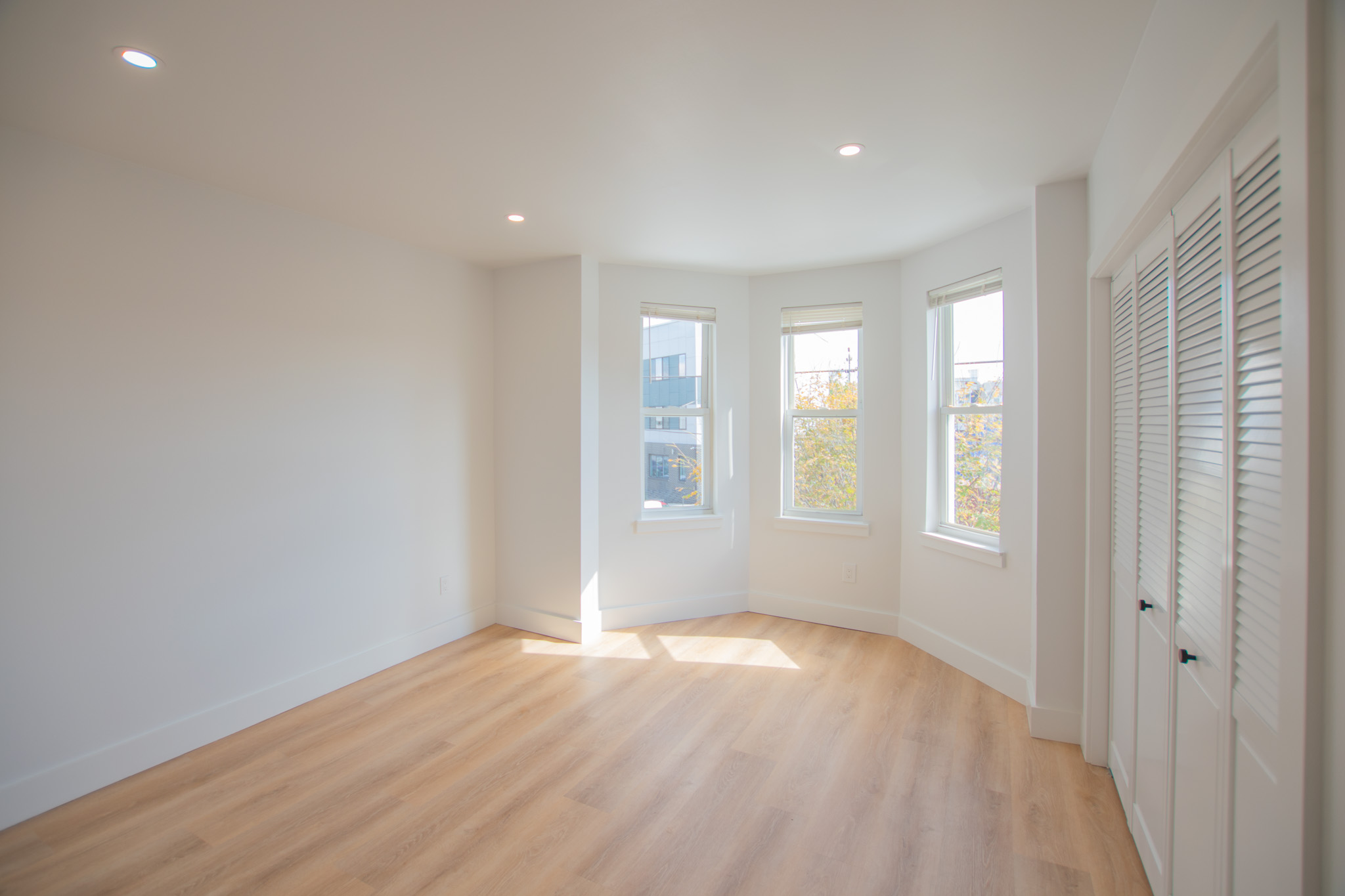 1644_Point_Breeze_Ave-16