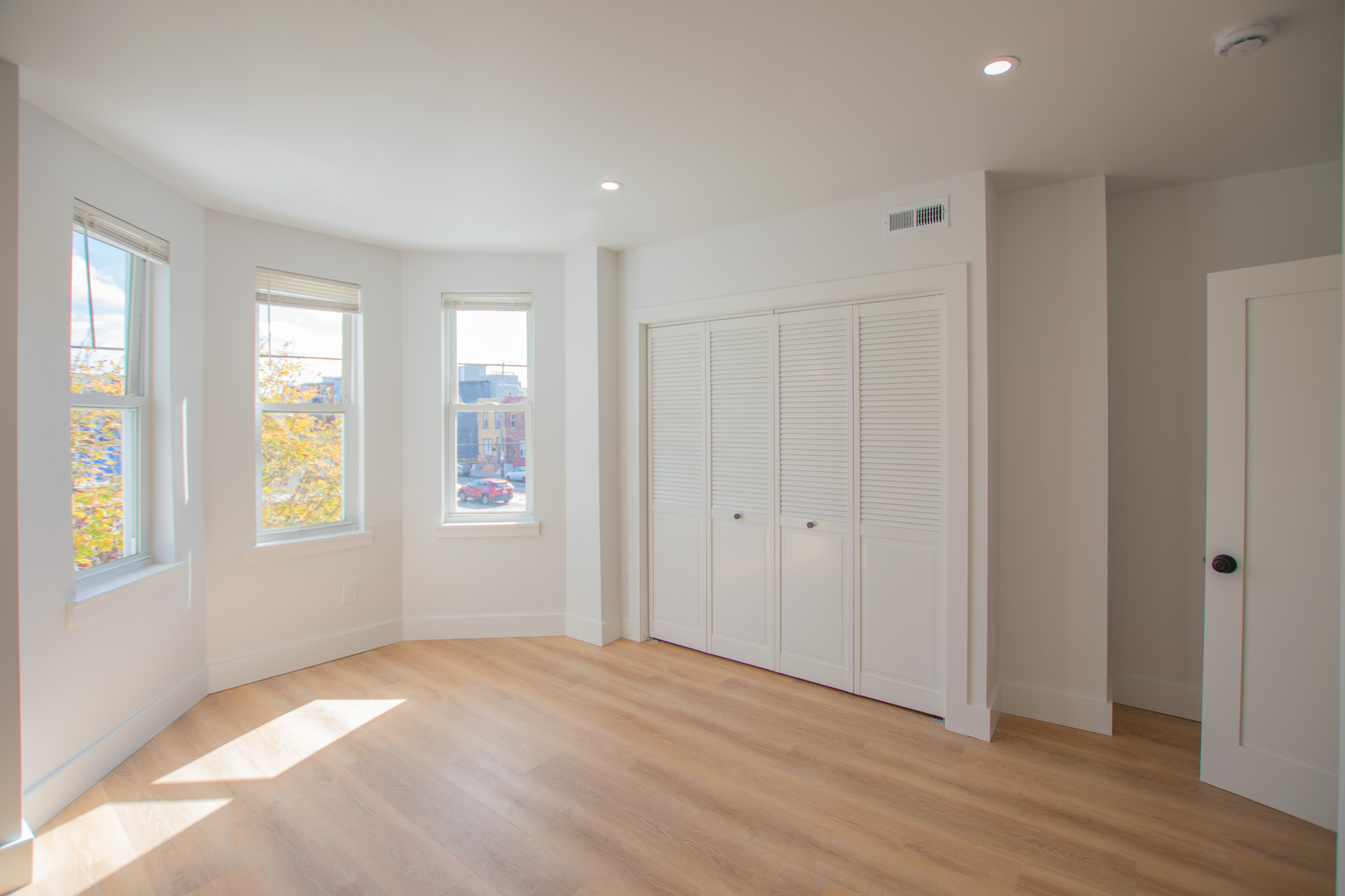 1644_Point_Breeze_Ave-17