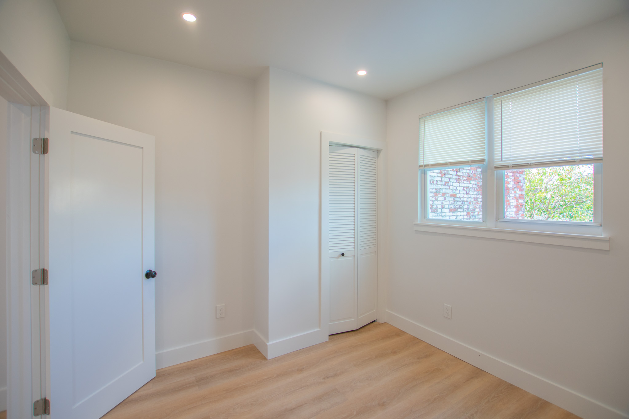 1644_Point_Breeze_Ave-25