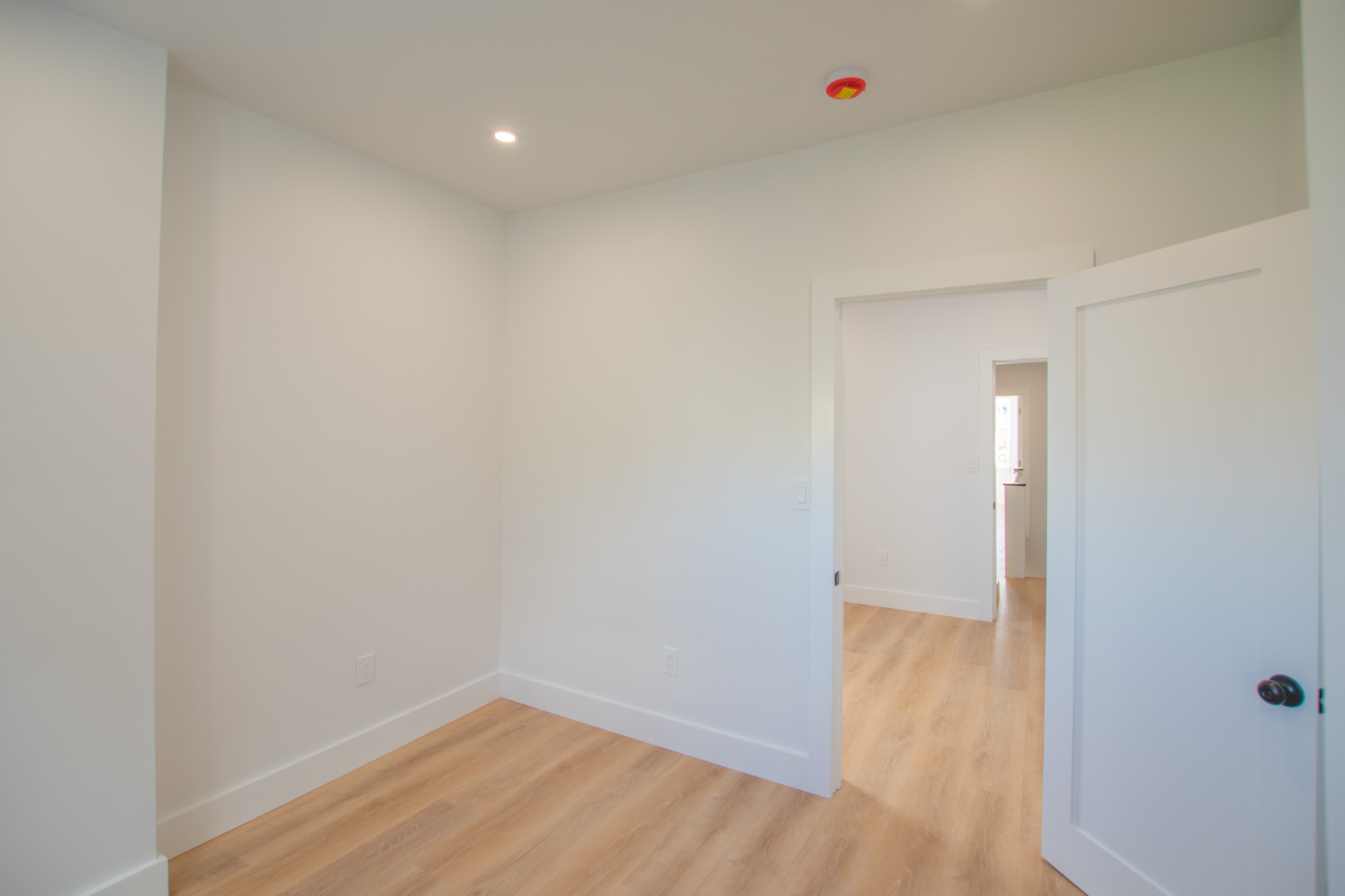 1644_Point_Breeze_Ave-26