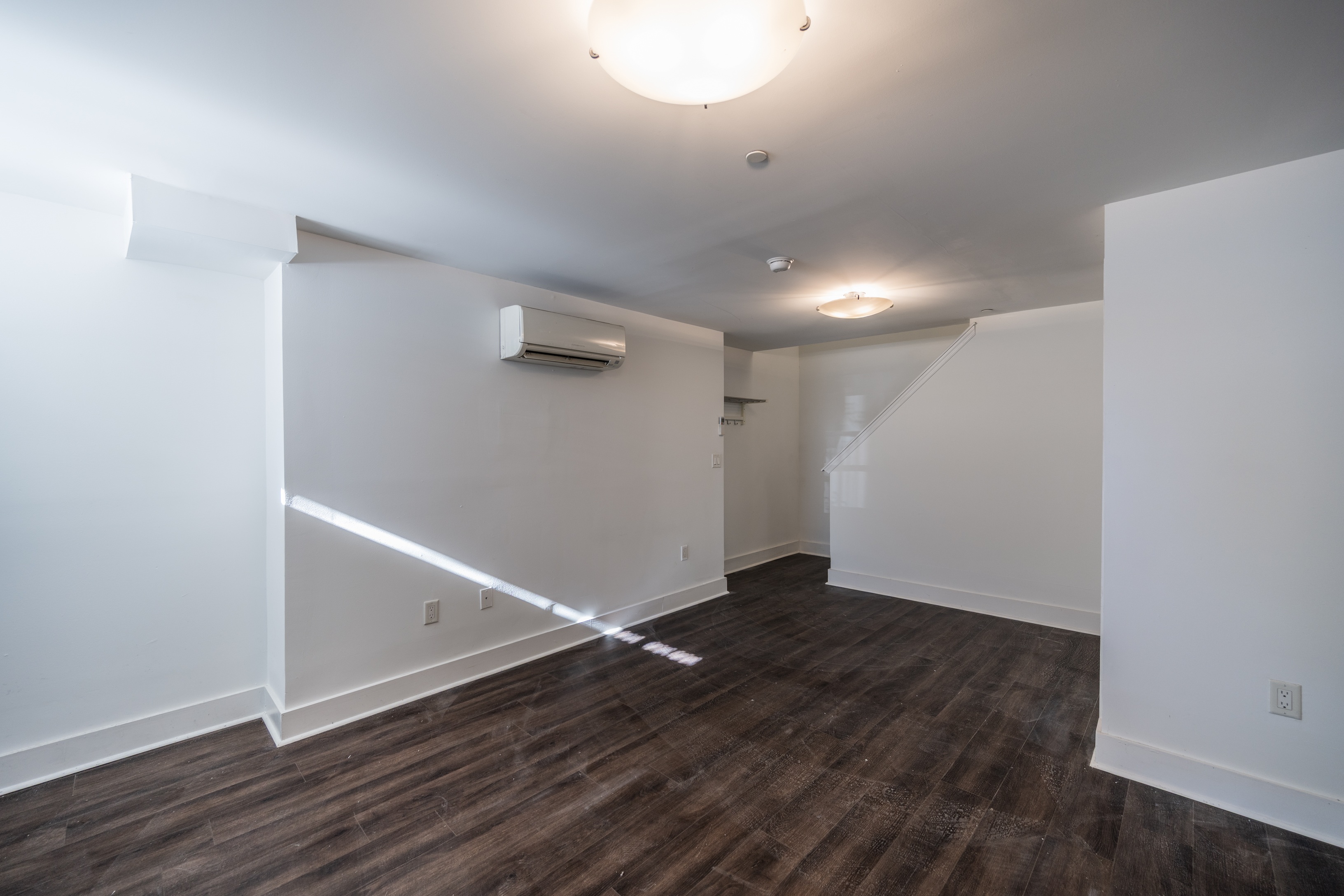 1311 Spruce St_Unit 101_-09
