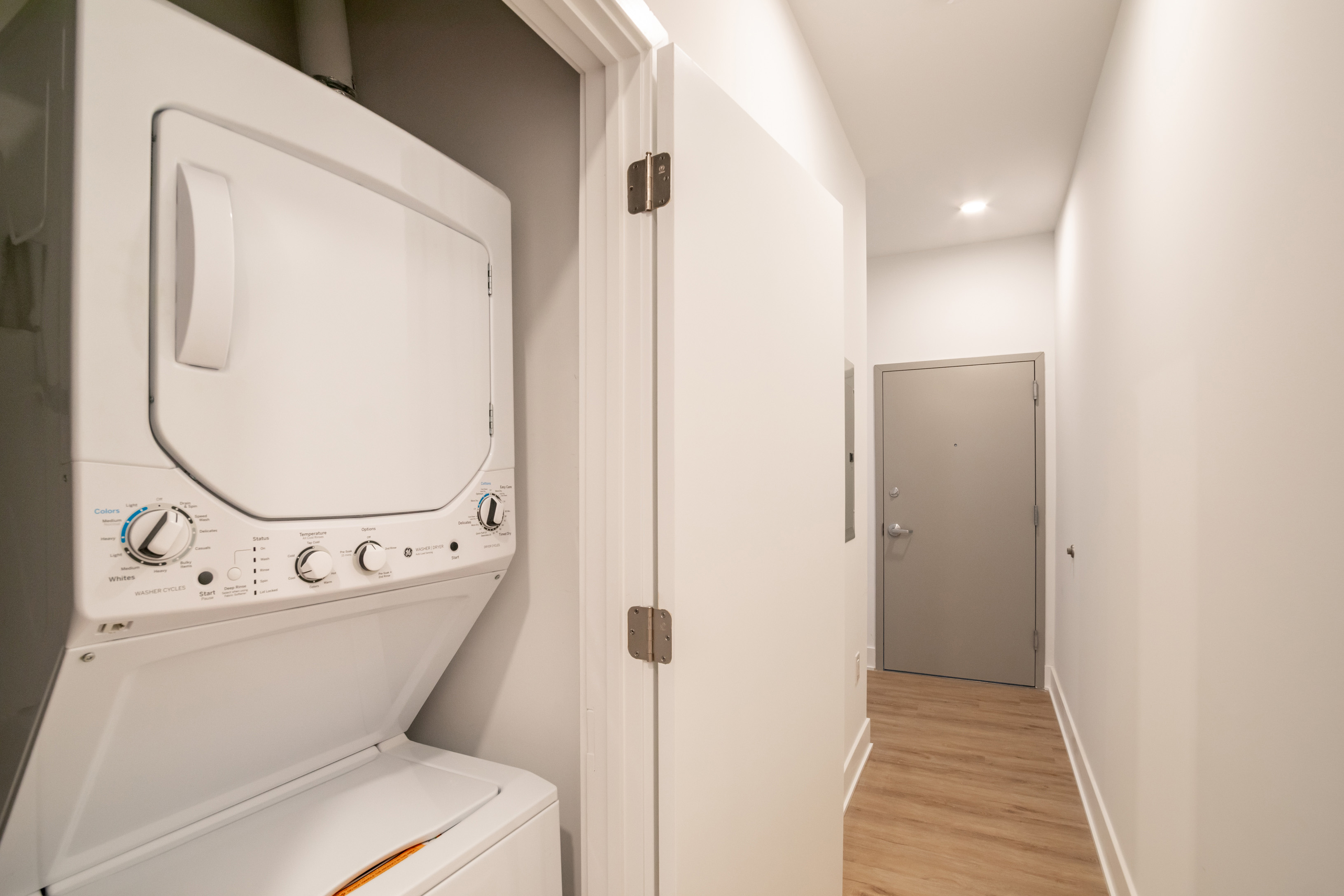 1201 W Girard_Unit 439-06