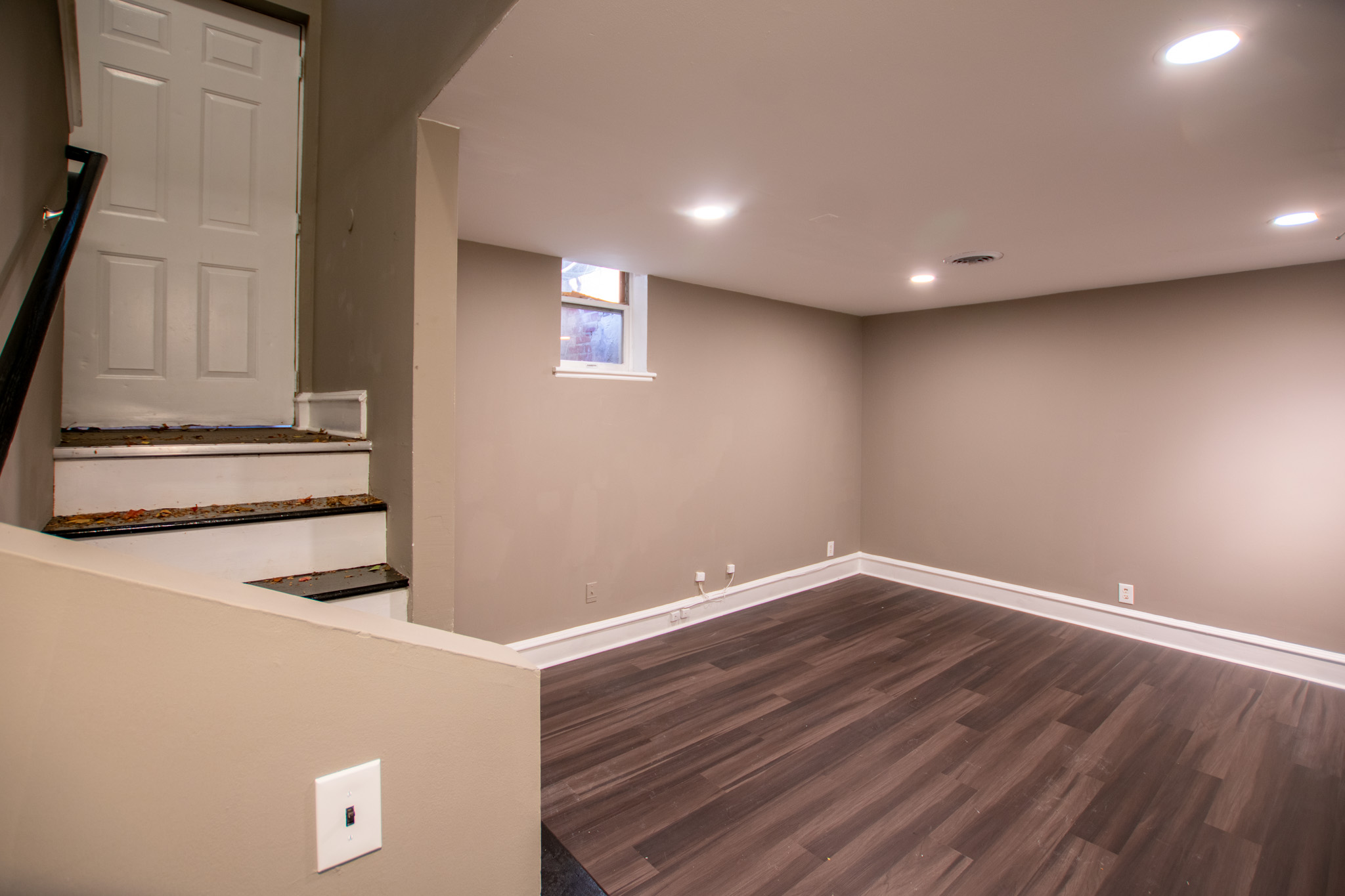 919_Pine_St_Unit_1R-01