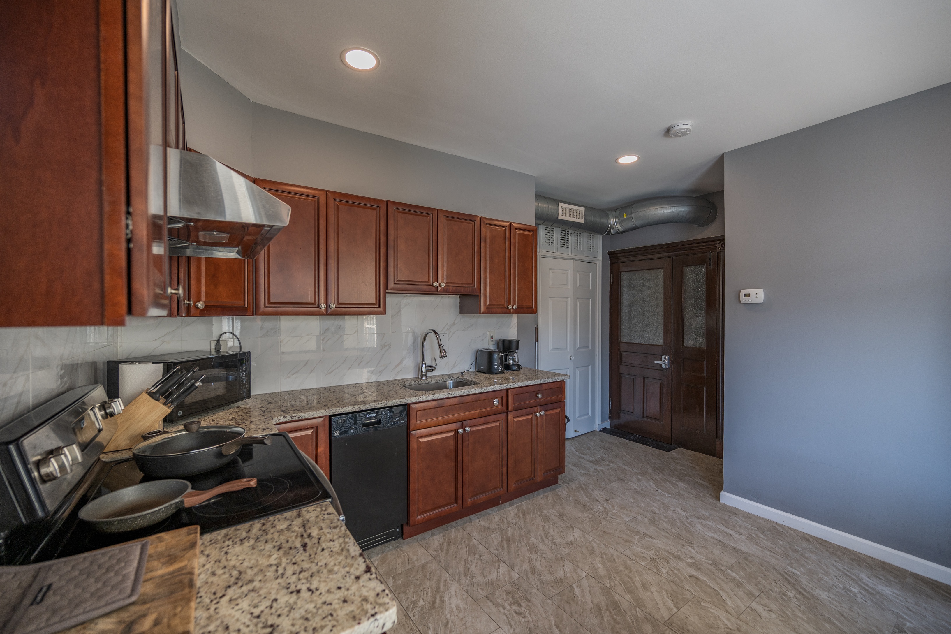 1620 Mount Vernon St_Unit 2R_-04