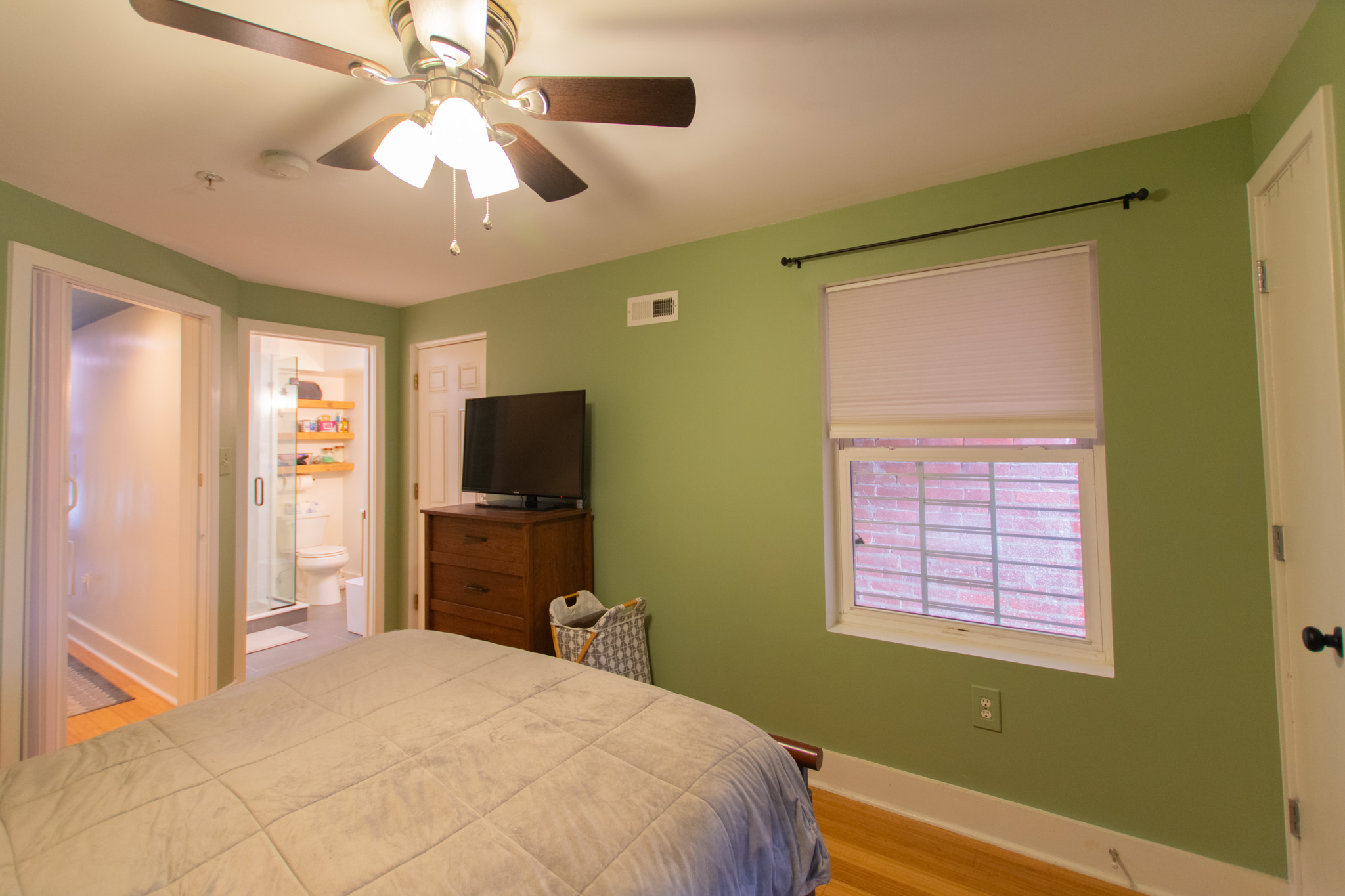 1814_Christian_St_Unit_1_-10