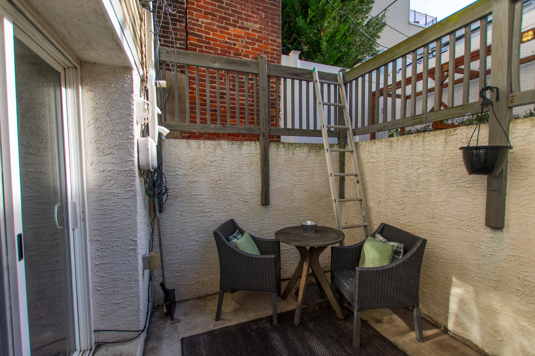 1814_Christian_St_Unit_1_-27