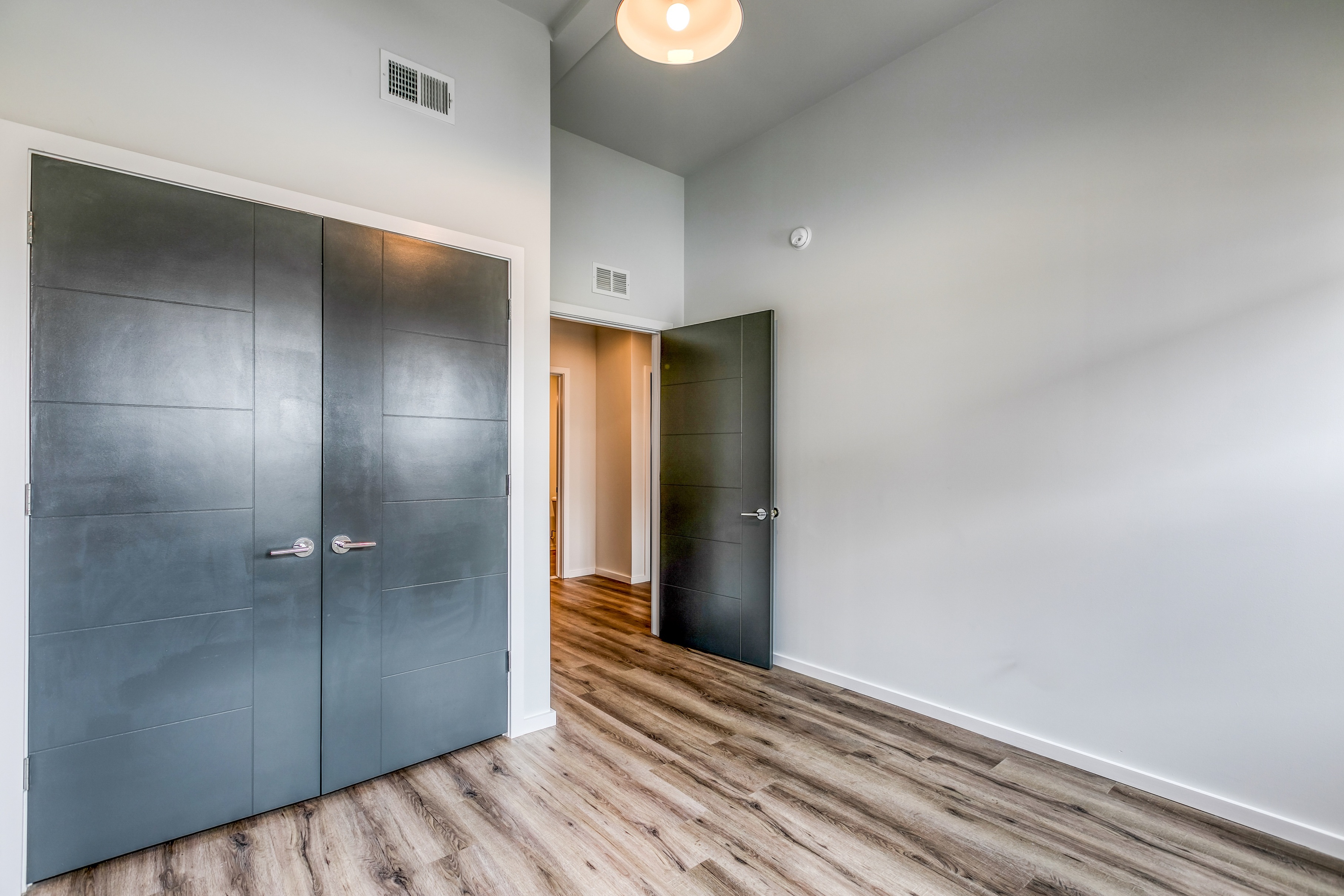 4800 Brown St Unit 302-9