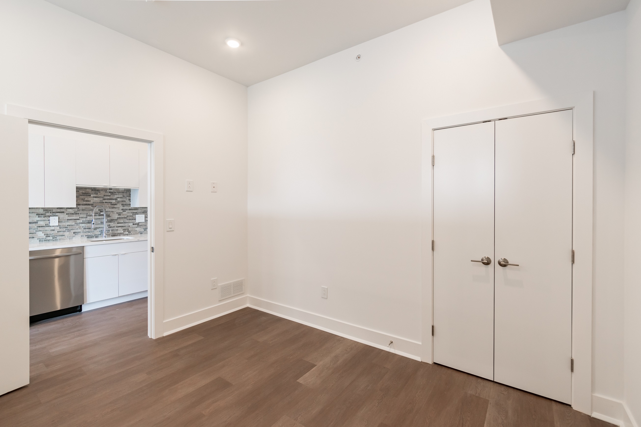 813 N Broad St_Unit 413_-08