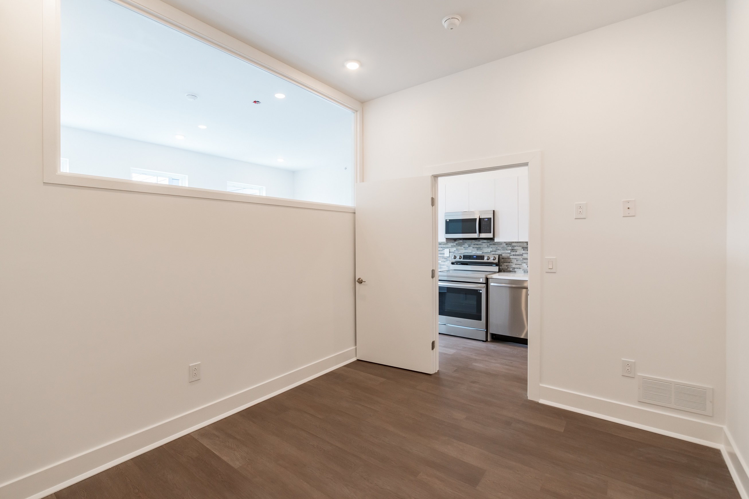 813 N Broad St_Unit 413_-09