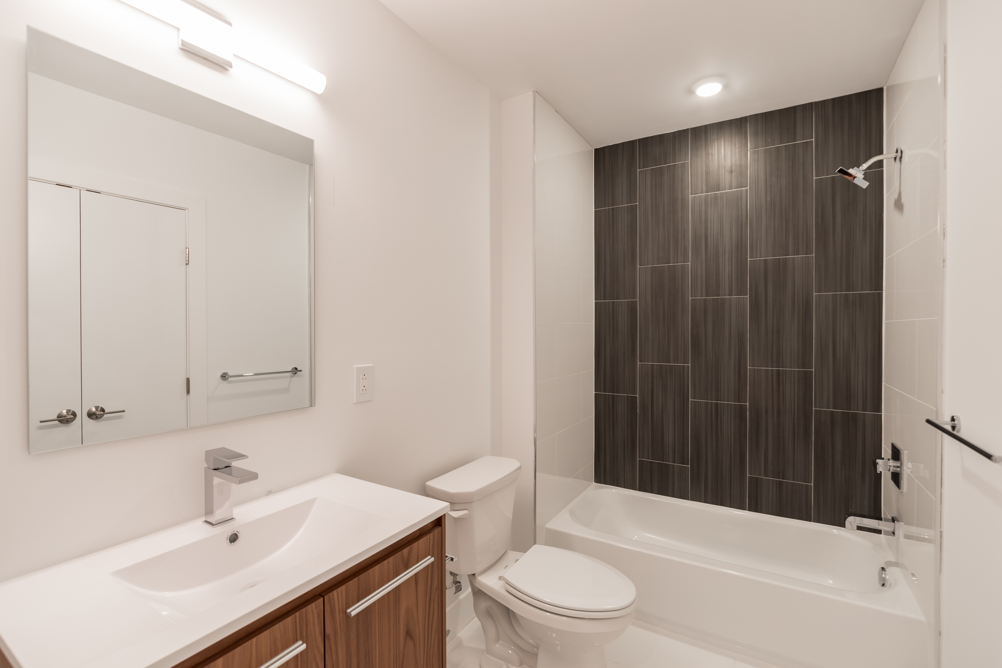 813 N Broad St_Unit 413_-11