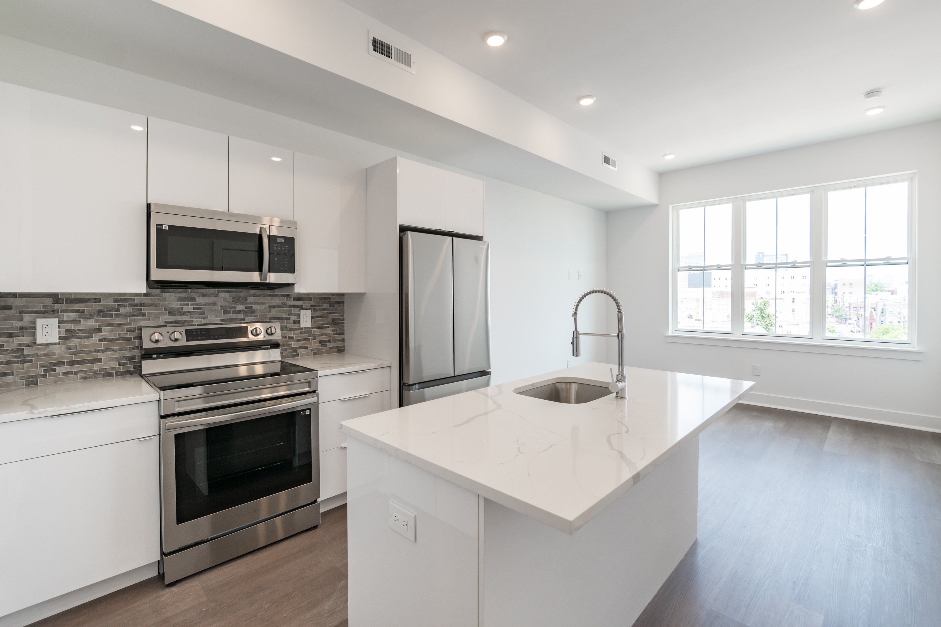 813 N Broad St_Unit 418_-01