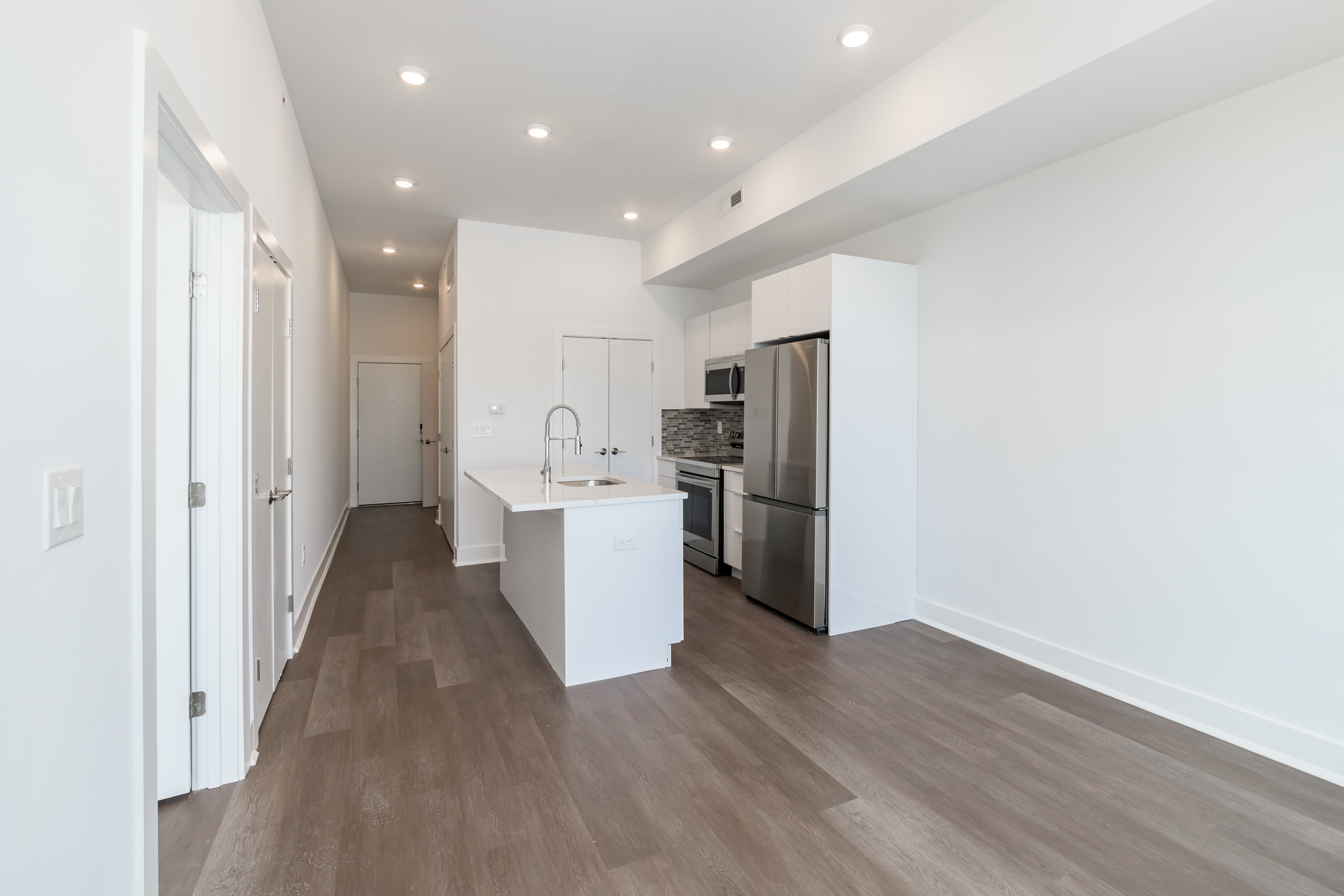 813 N Broad St_Unit 418_-05