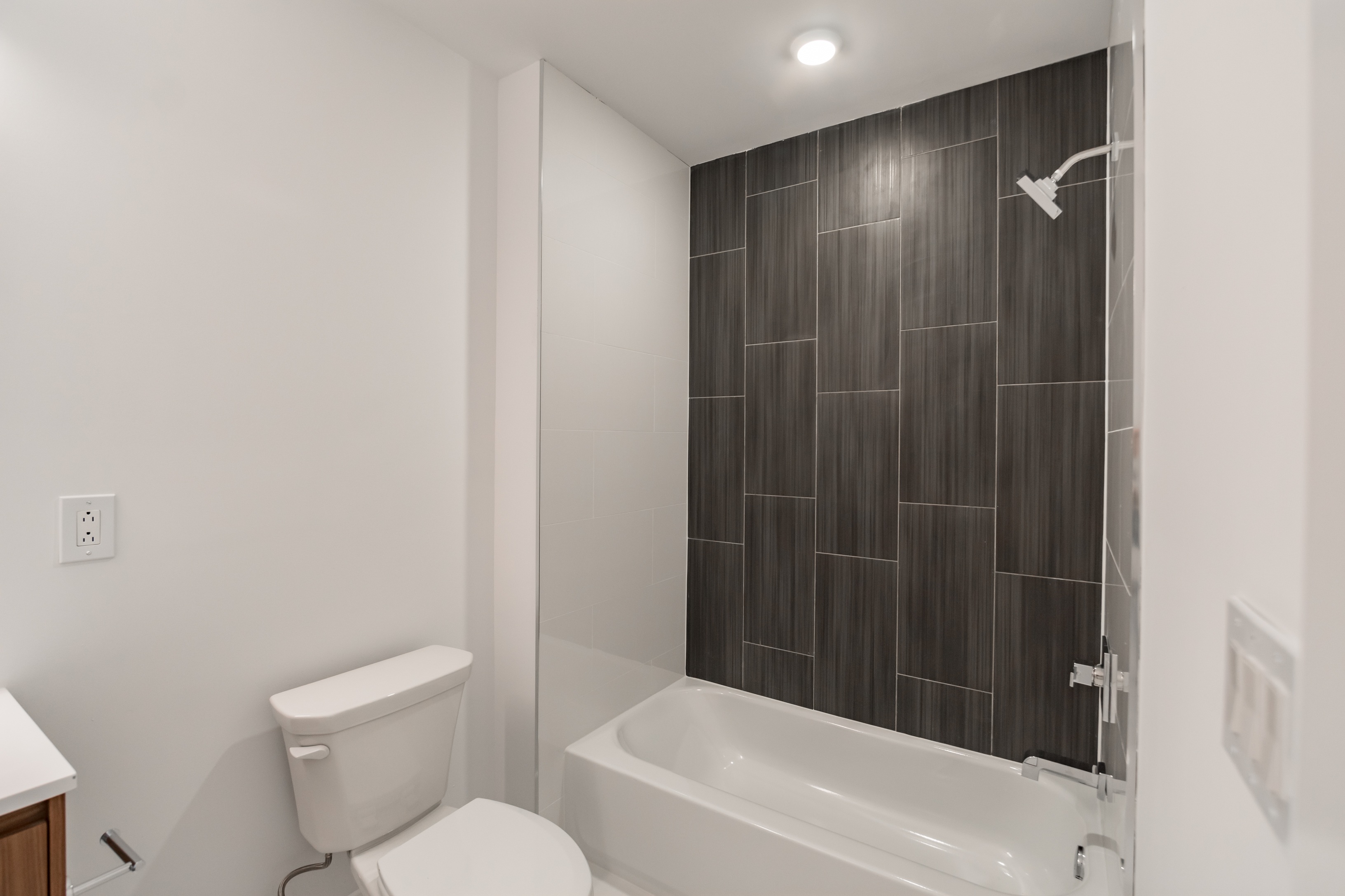 813 N Broad St_Unit 418_-12