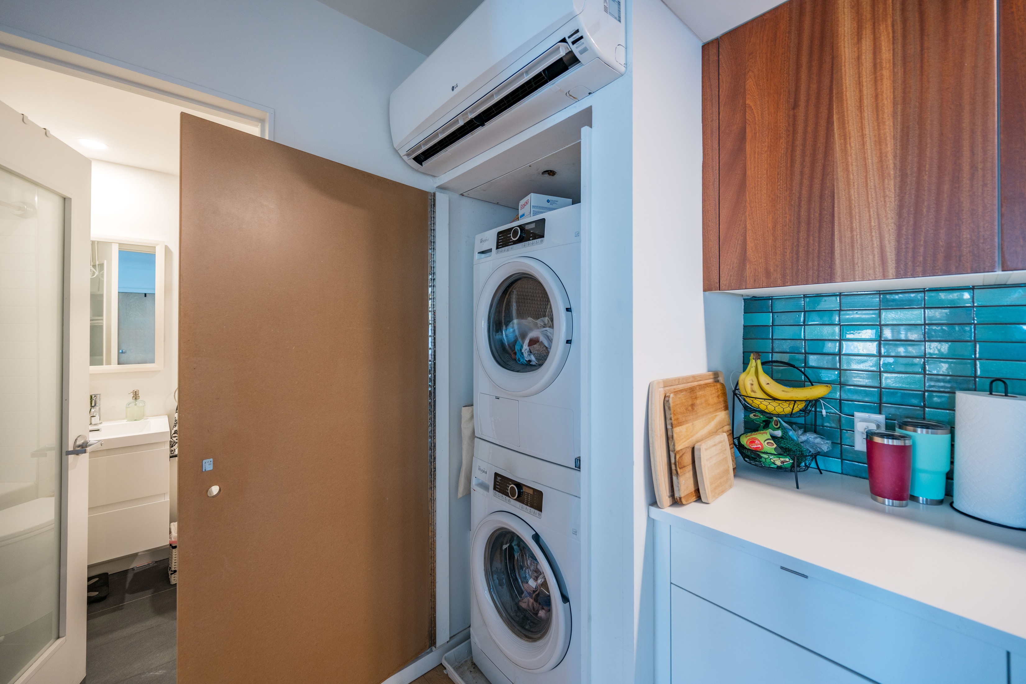 152-58 W Laurel Street_Unit 301_-12