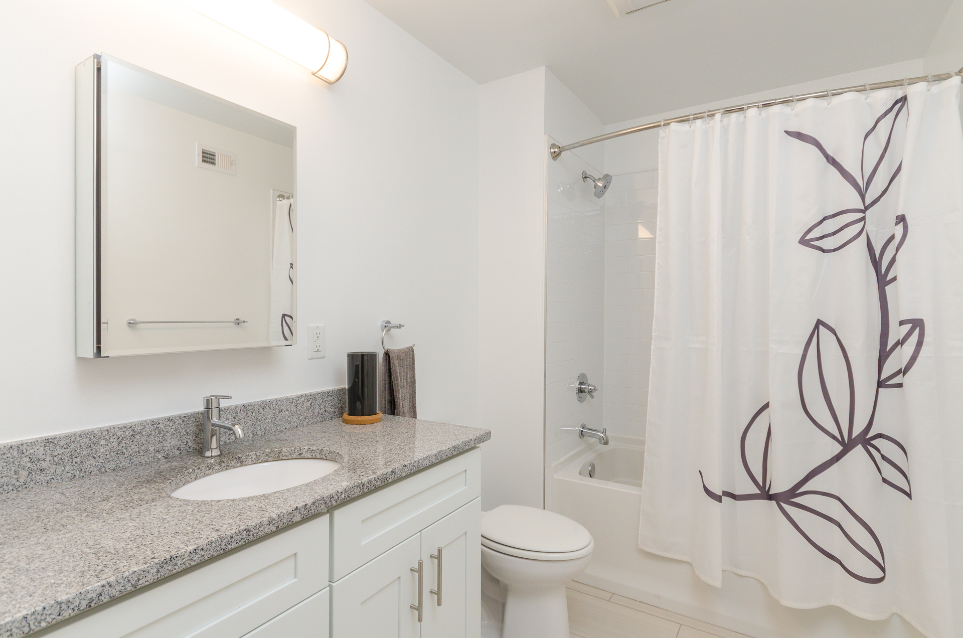 224 Church St., Philadelphia, PA 19106